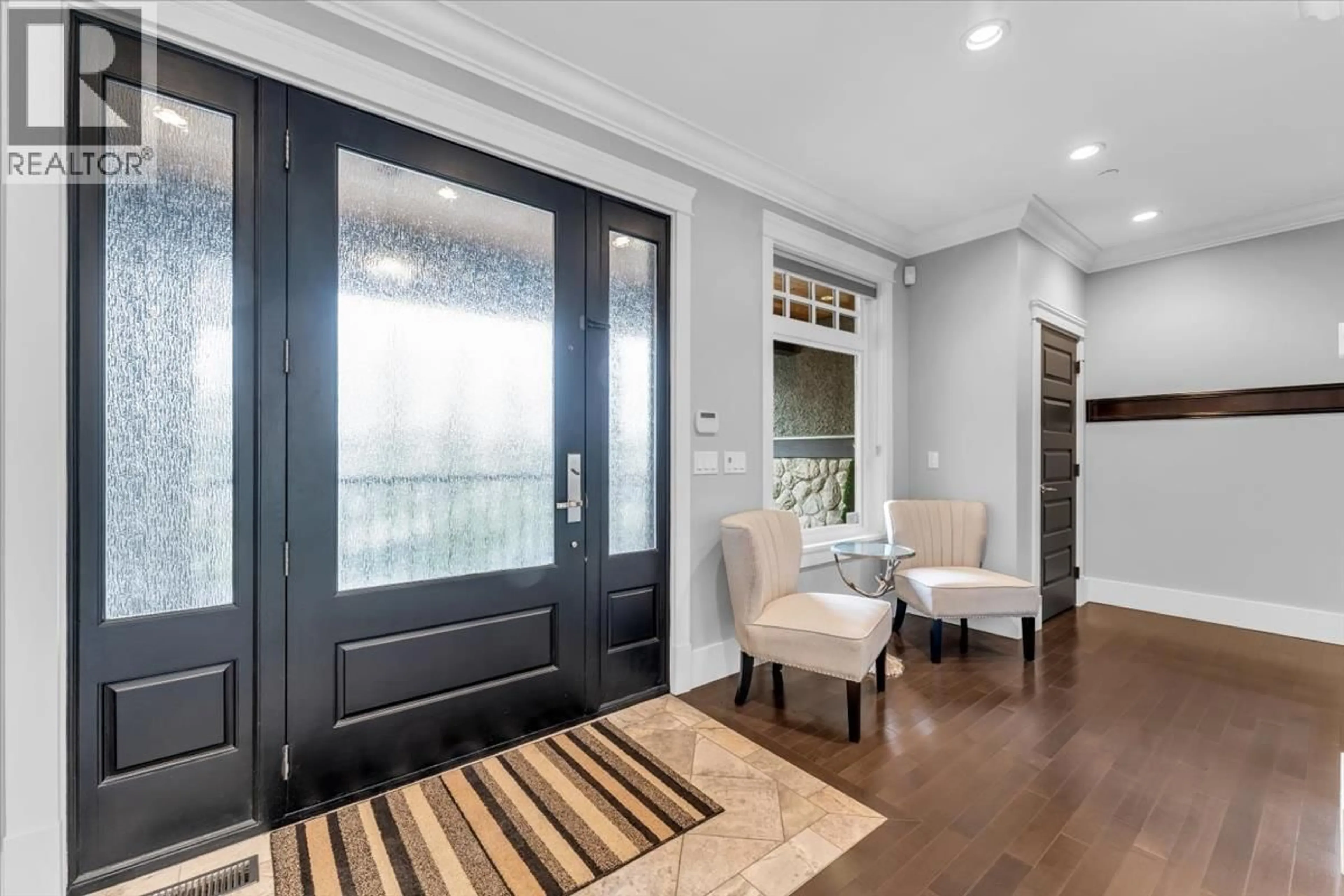 Indoor entryway for 1403 CRYSTAL CREEK DRIVE, Anmore British Columbia V3H0A3