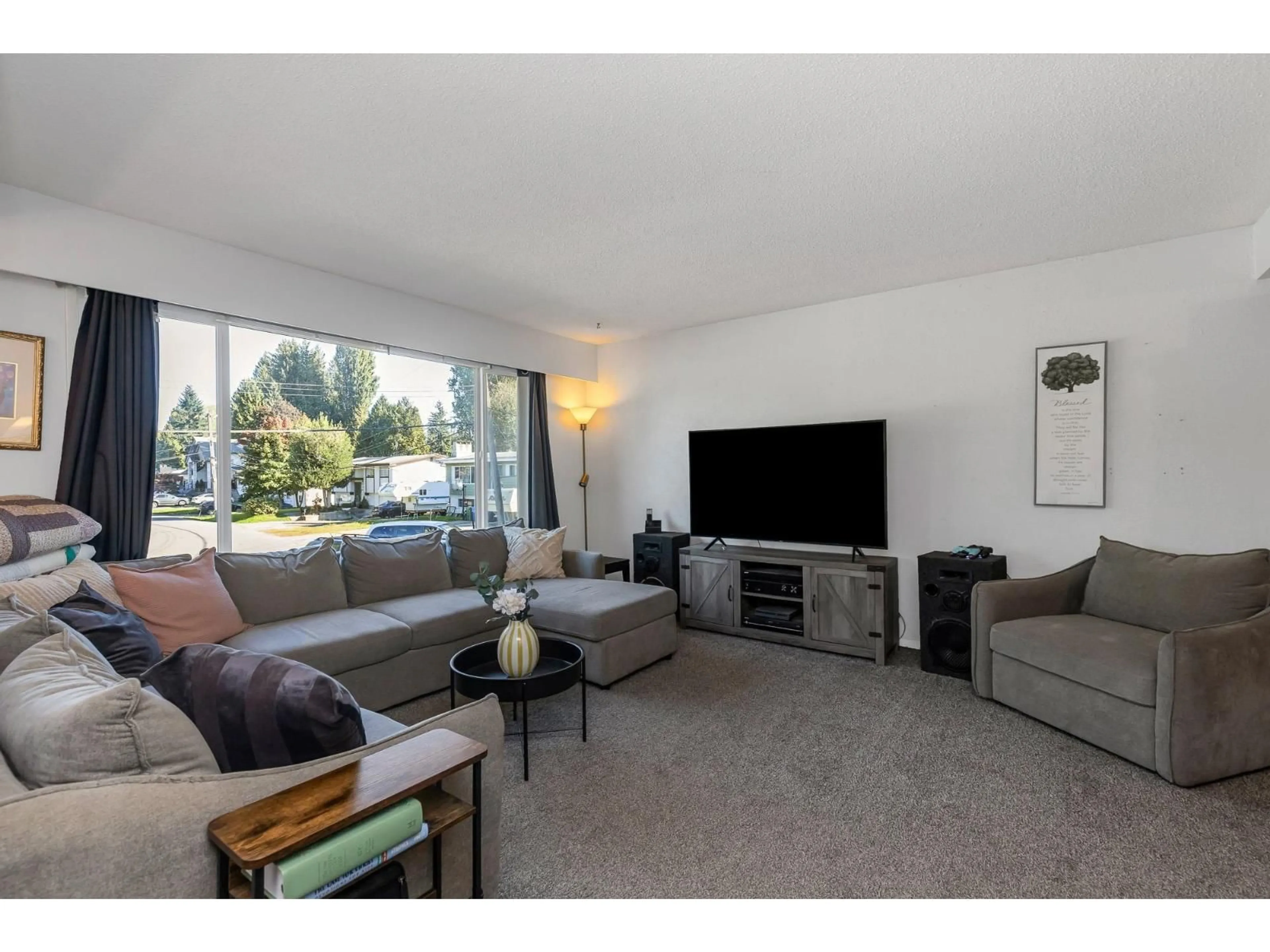 Living room with furniture, unknown for 1869 WESTBURY, Abbotsford British Columbia V2S1B9