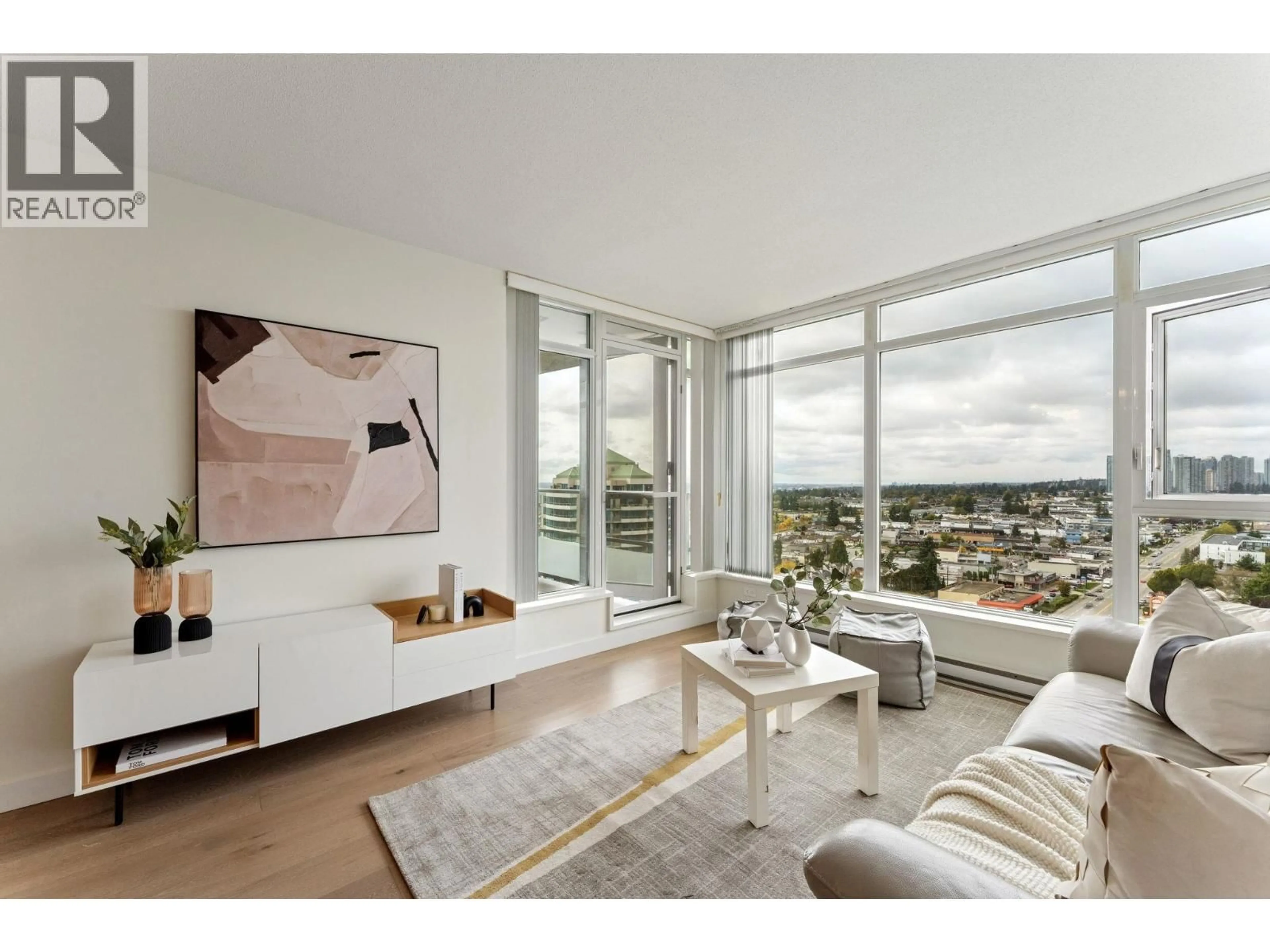 Living room with furniture, unknown for 2308 - 6688 ARCOLA STREET, Burnaby British Columbia V5E0B3