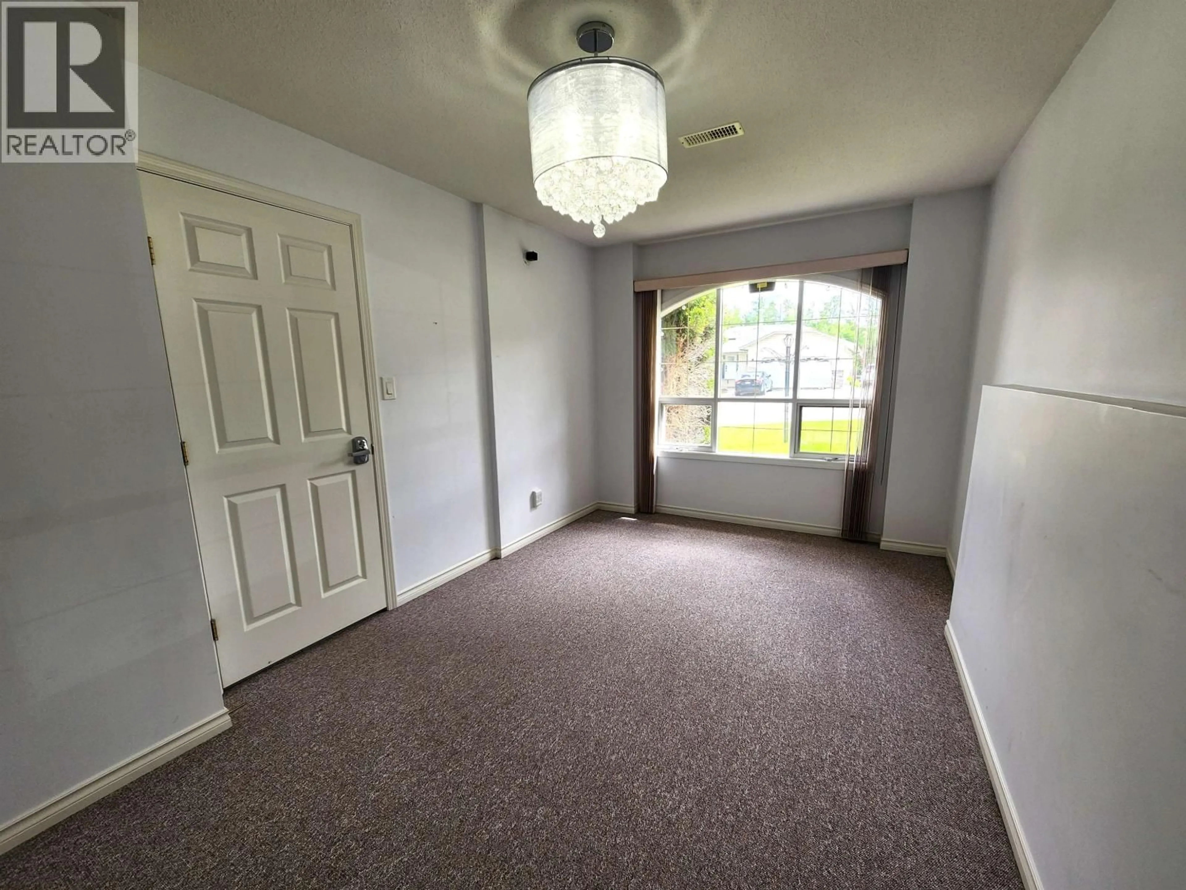 A pic of a room for 2972 SULLIVAN CRESCENT, Prince George British Columbia V2N5H6