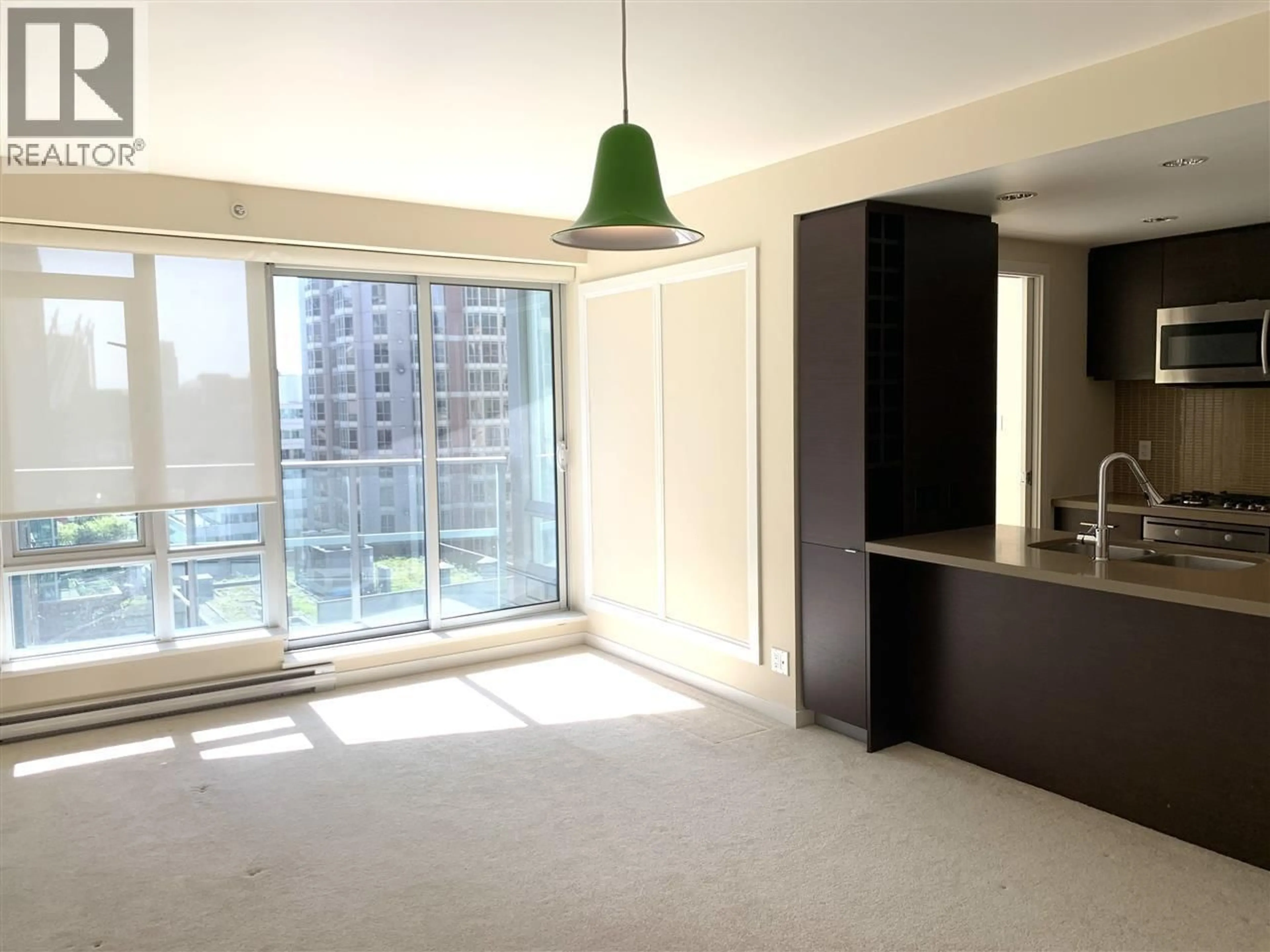 A pic of a room for 906 - 833 HOMER STREET, Vancouver British Columbia V6B0H4