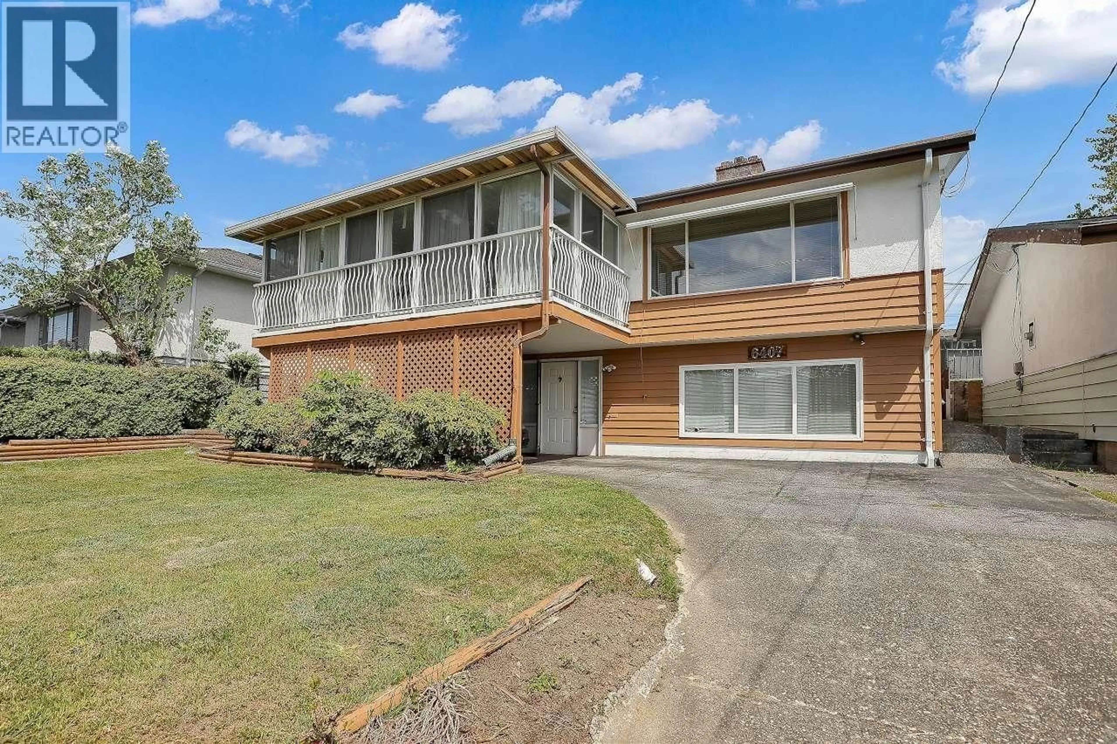 A pic from outside/outdoor area/front of a property/back of a property/a pic from drone, unknown for 6407 LOUGHEED HIGHWAY, Burnaby British Columbia V5B3A1