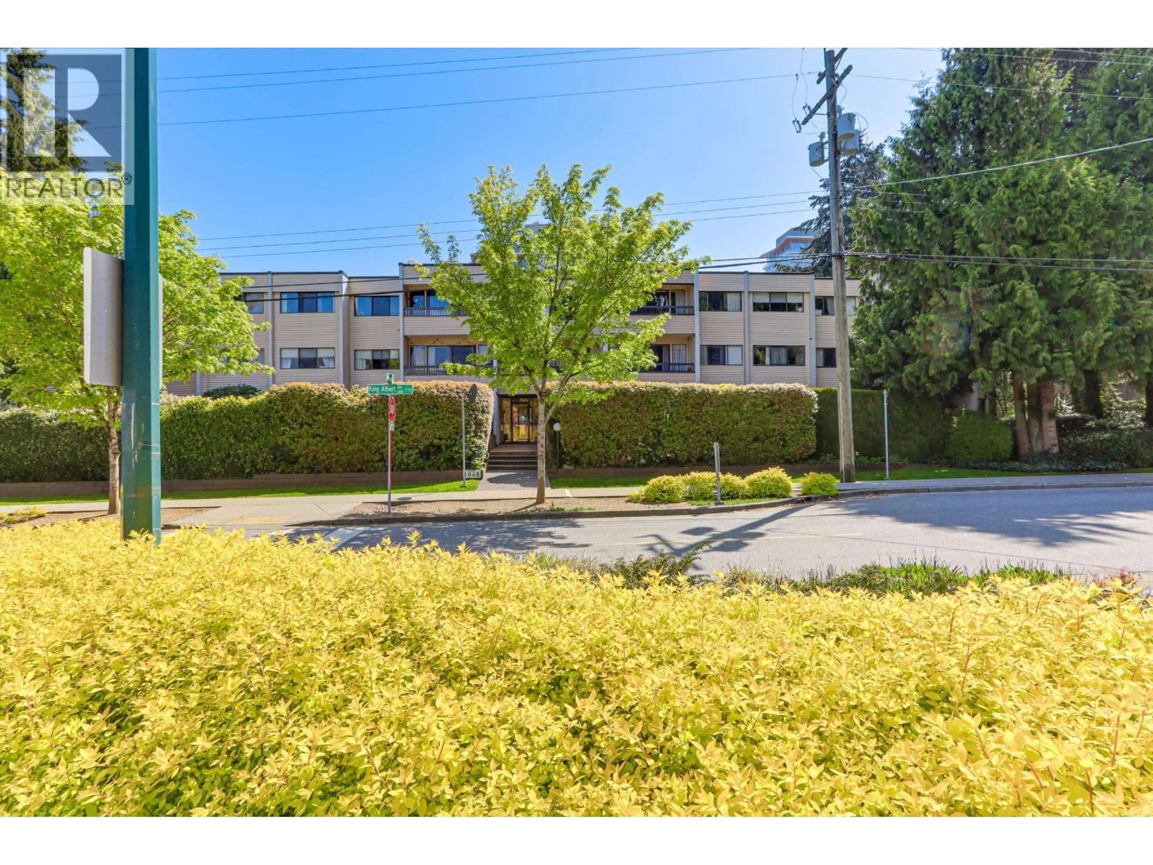 Patio, unknown for 301 - 1048 KING ALBERT AVENUE, Coquitlam British Columbia V3J1X5