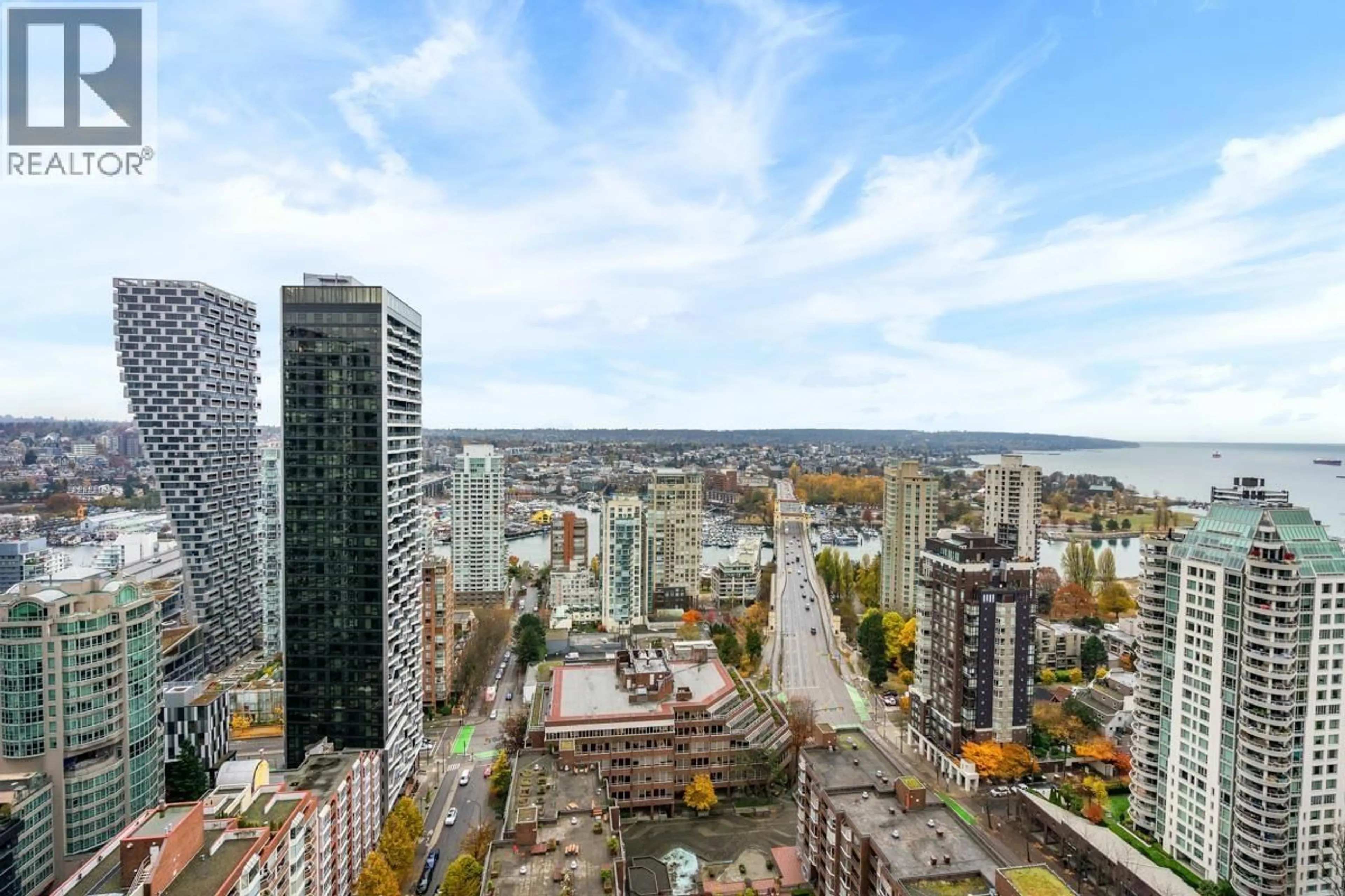 A pic from outside/outdoor area/front of a property/back of a property/a pic from drone, city buildings view from balcony for 3210 - 1289 HORNBY STREET, Vancouver British Columbia V6Z0G7