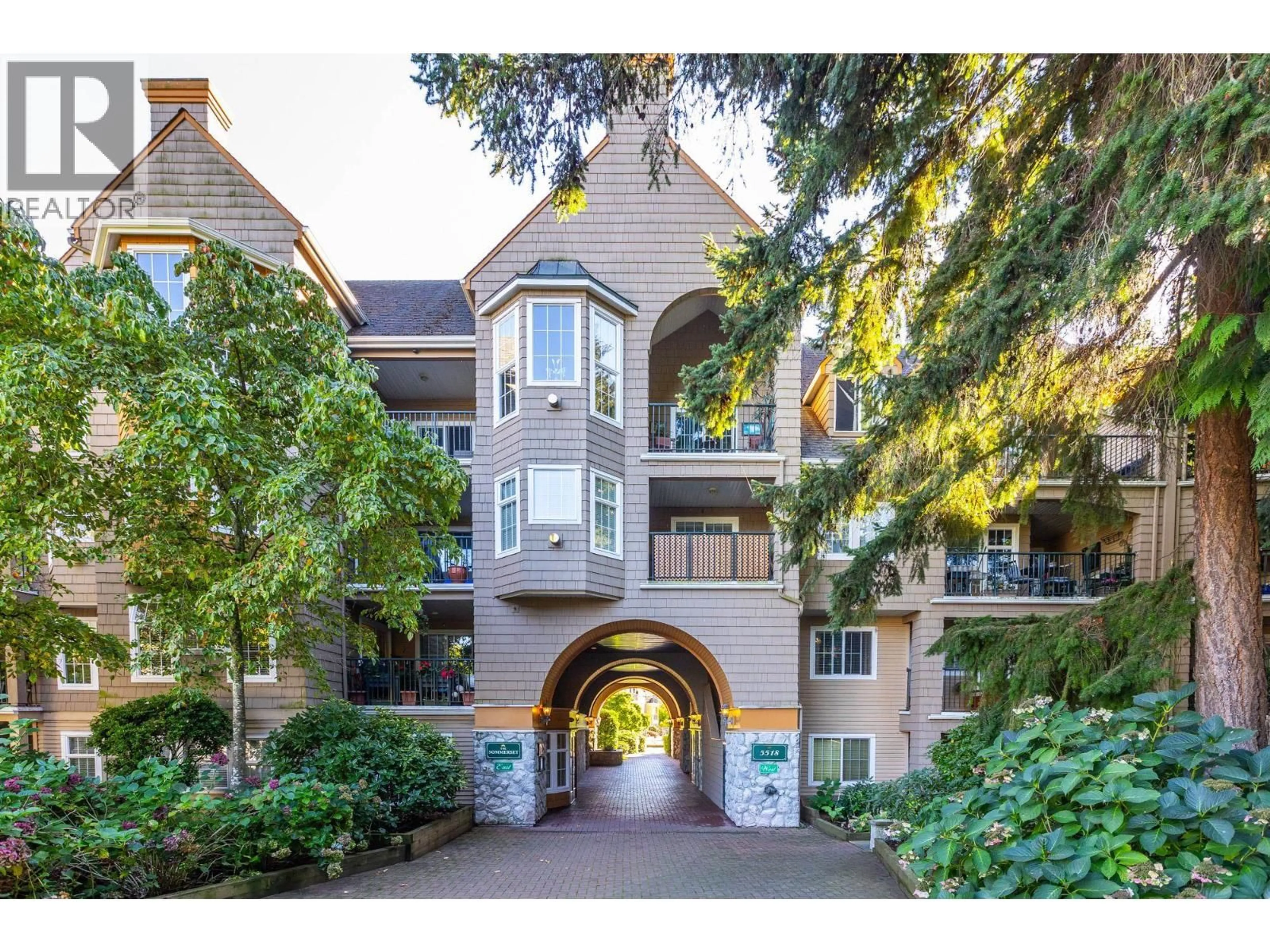 Unknown for 305 - 5518 14 AVENUE, Delta British Columbia V4M4E9