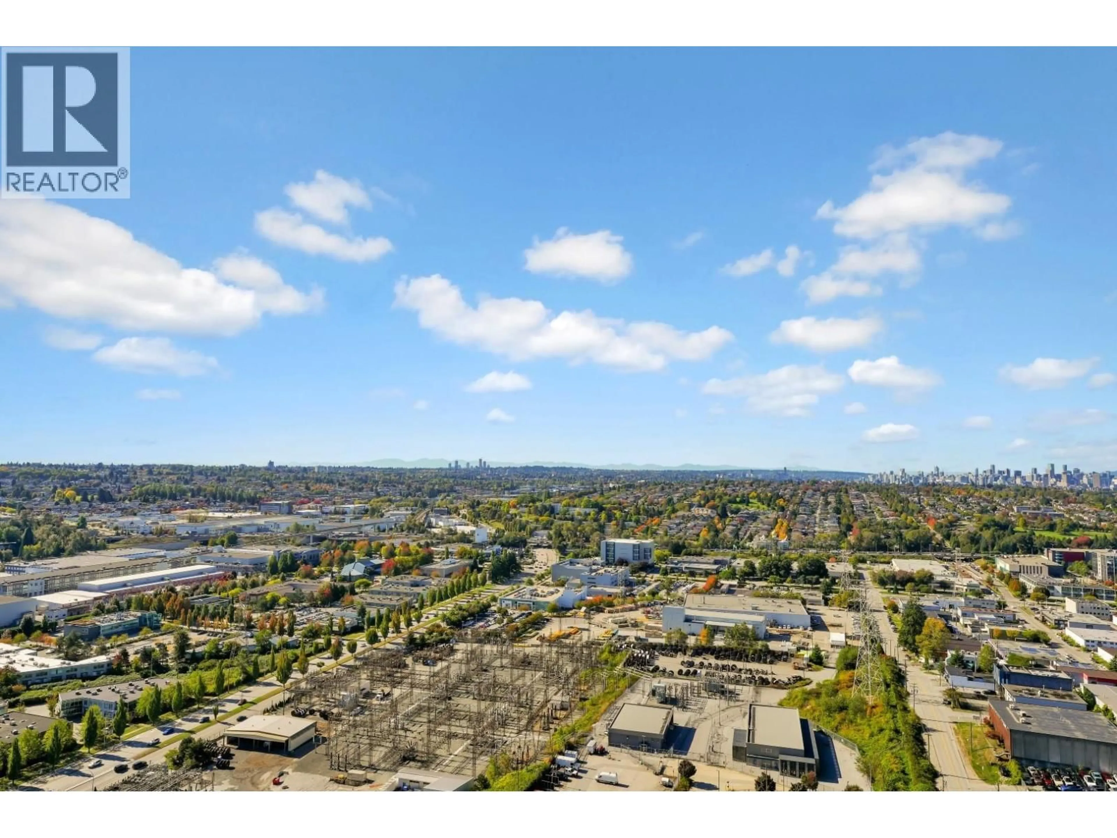 A pic from outside/outdoor area/front of a property/back of a property/a pic from drone, unknown for 3102 - 1788 GILMORE AVENUE, Burnaby British Columbia V5C0L5