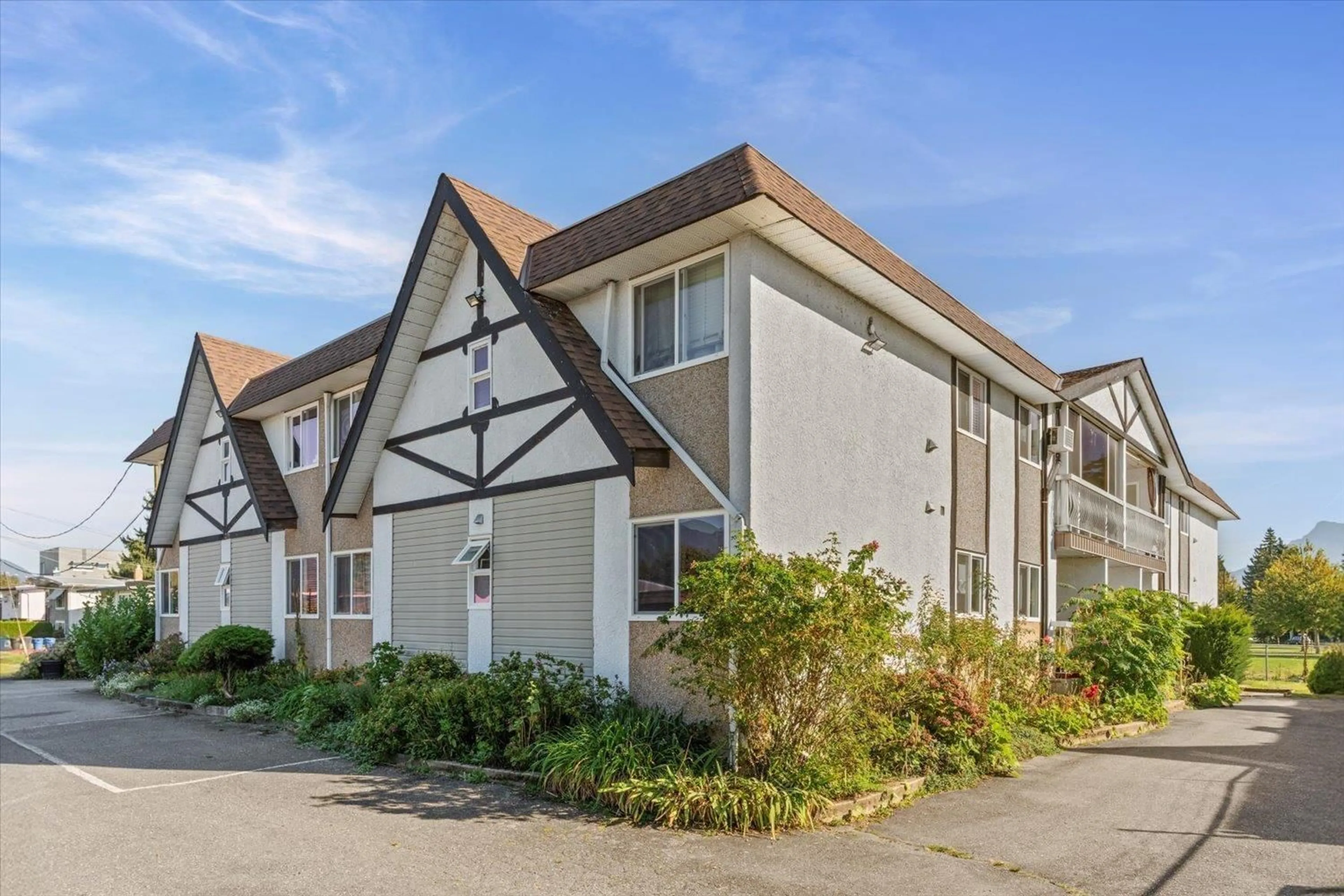 Unknown for 203 - 9516 ROTARY STREET, Chilliwack British Columbia V2P2W5