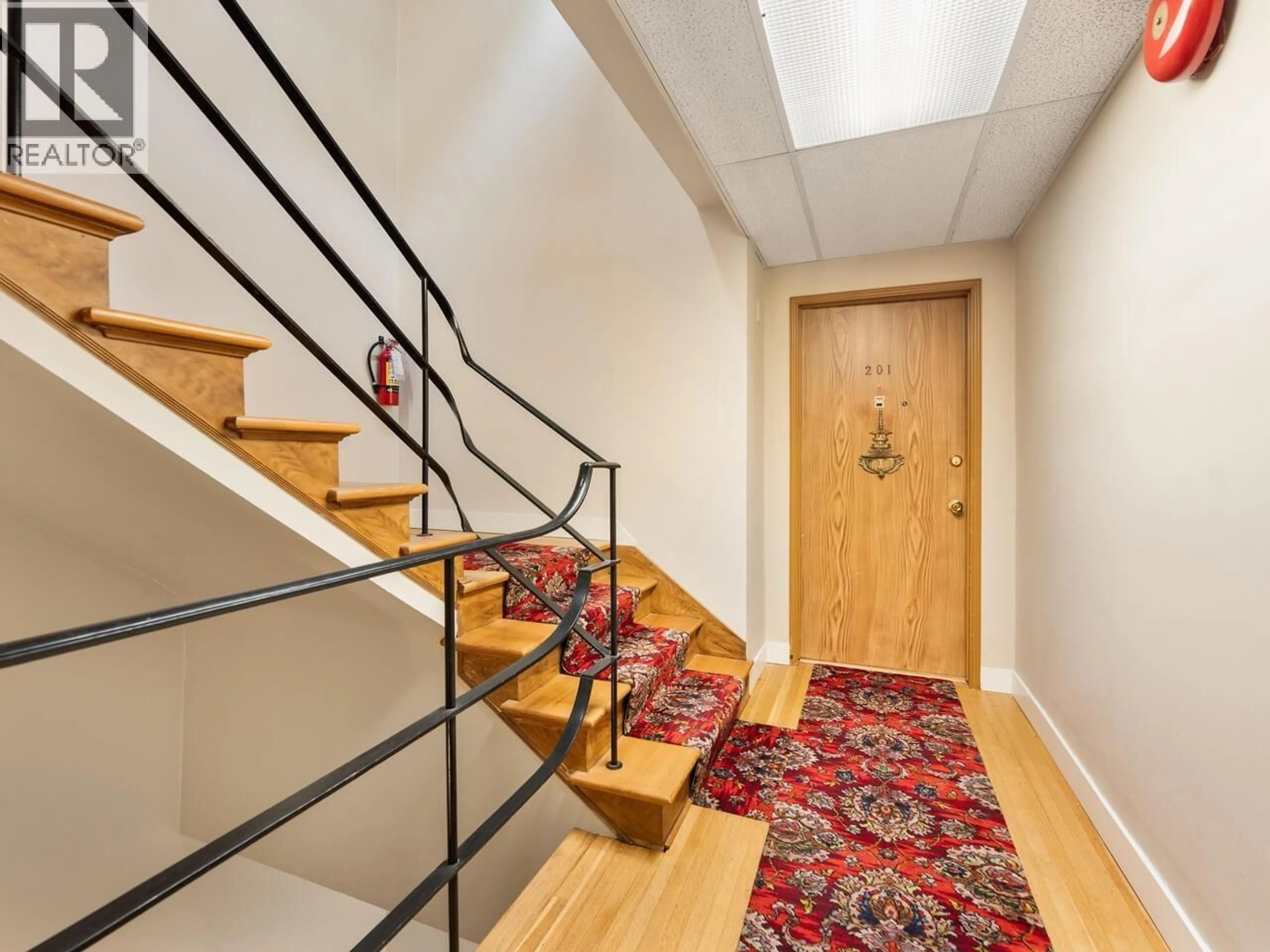 Indoor entryway for 201 - 1695 W 10TH AVENUE, Vancouver British Columbia V6J2A2