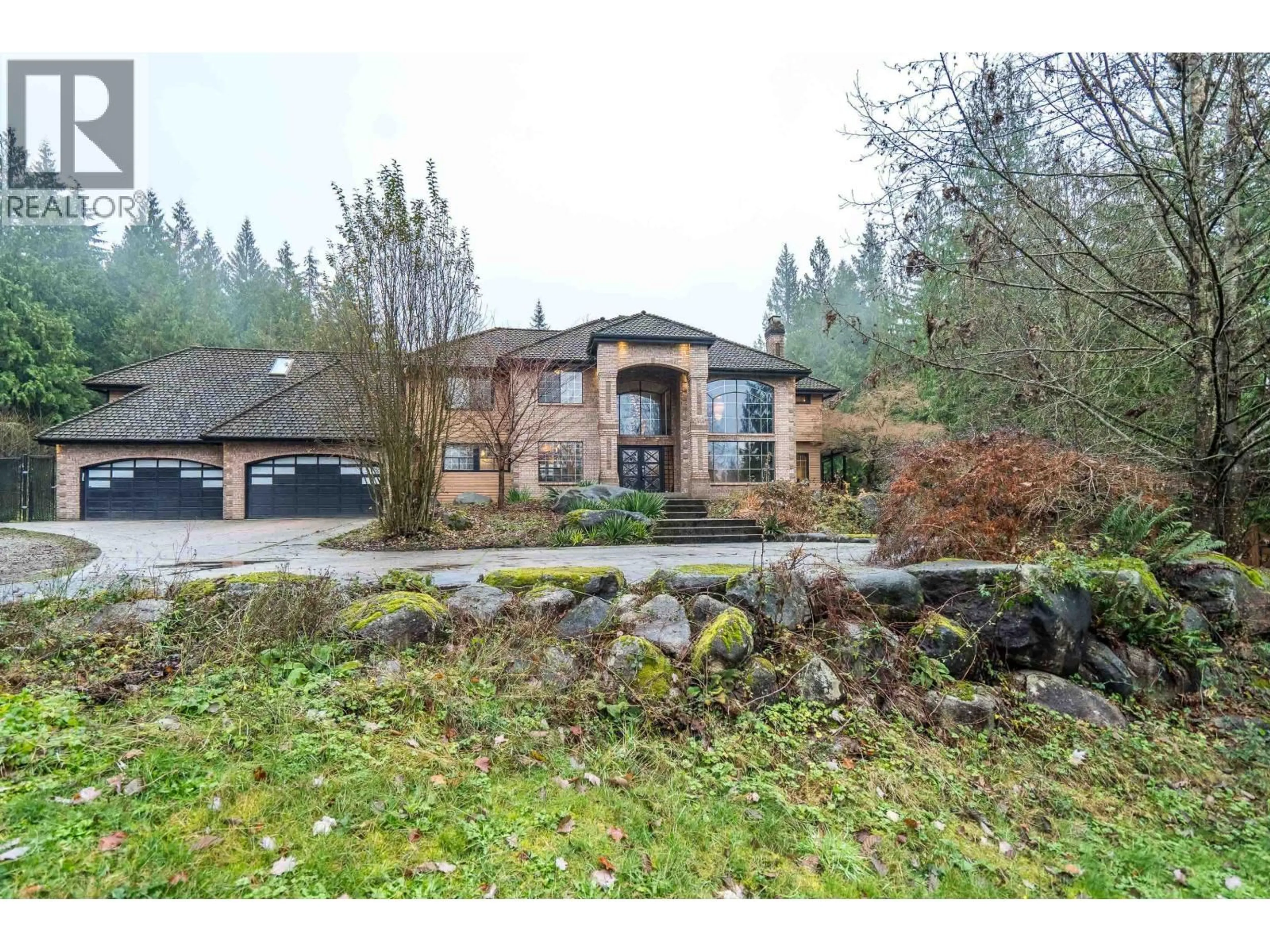 A pic from outside/outdoor area/front of a property/back of a property/a pic from drone, unknown for 10420 287 STREET, Maple Ridge British Columbia V2W1L5
