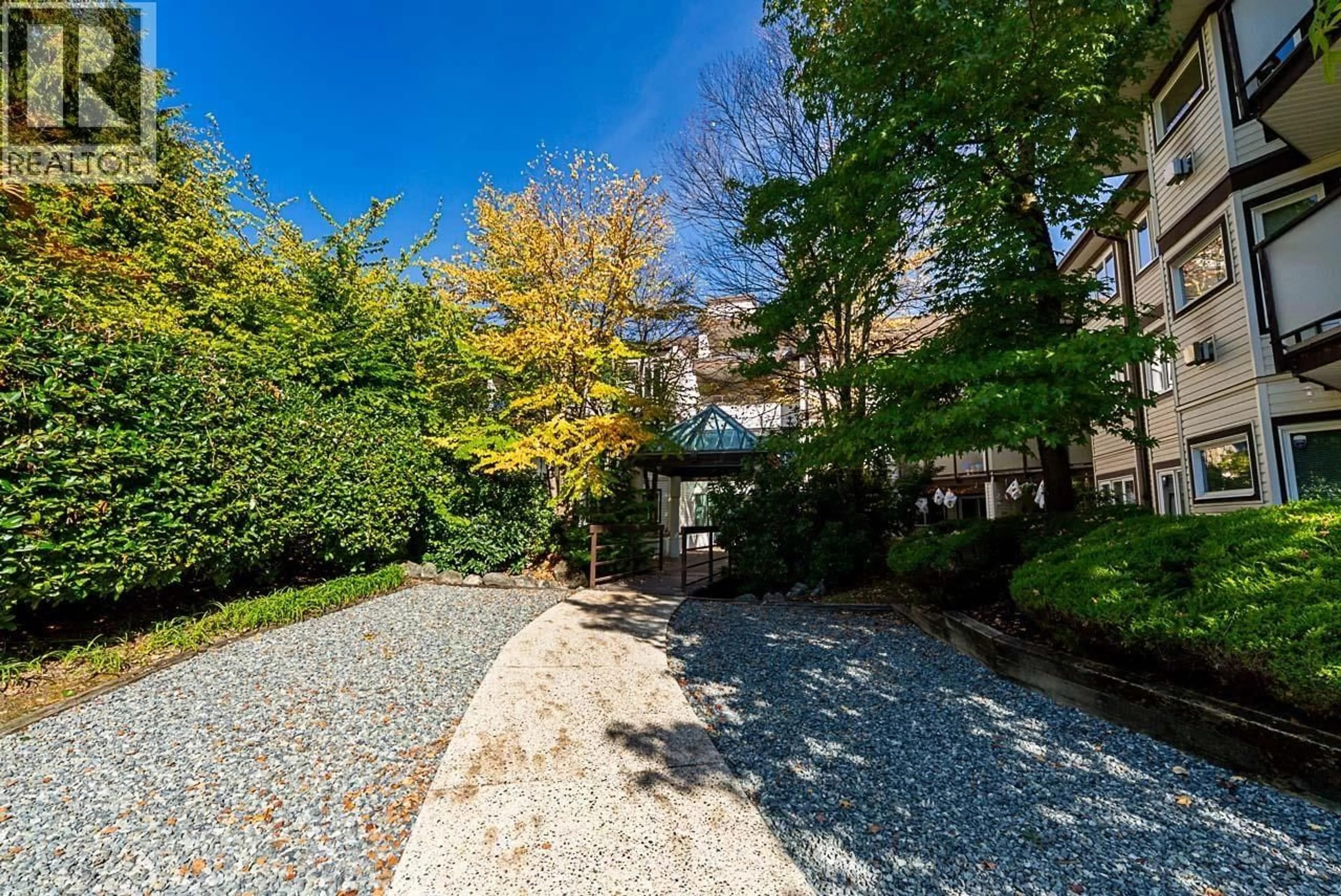 Patio, street for 217 - 7139 18TH AVENUE, Burnaby British Columbia V3N4Z3