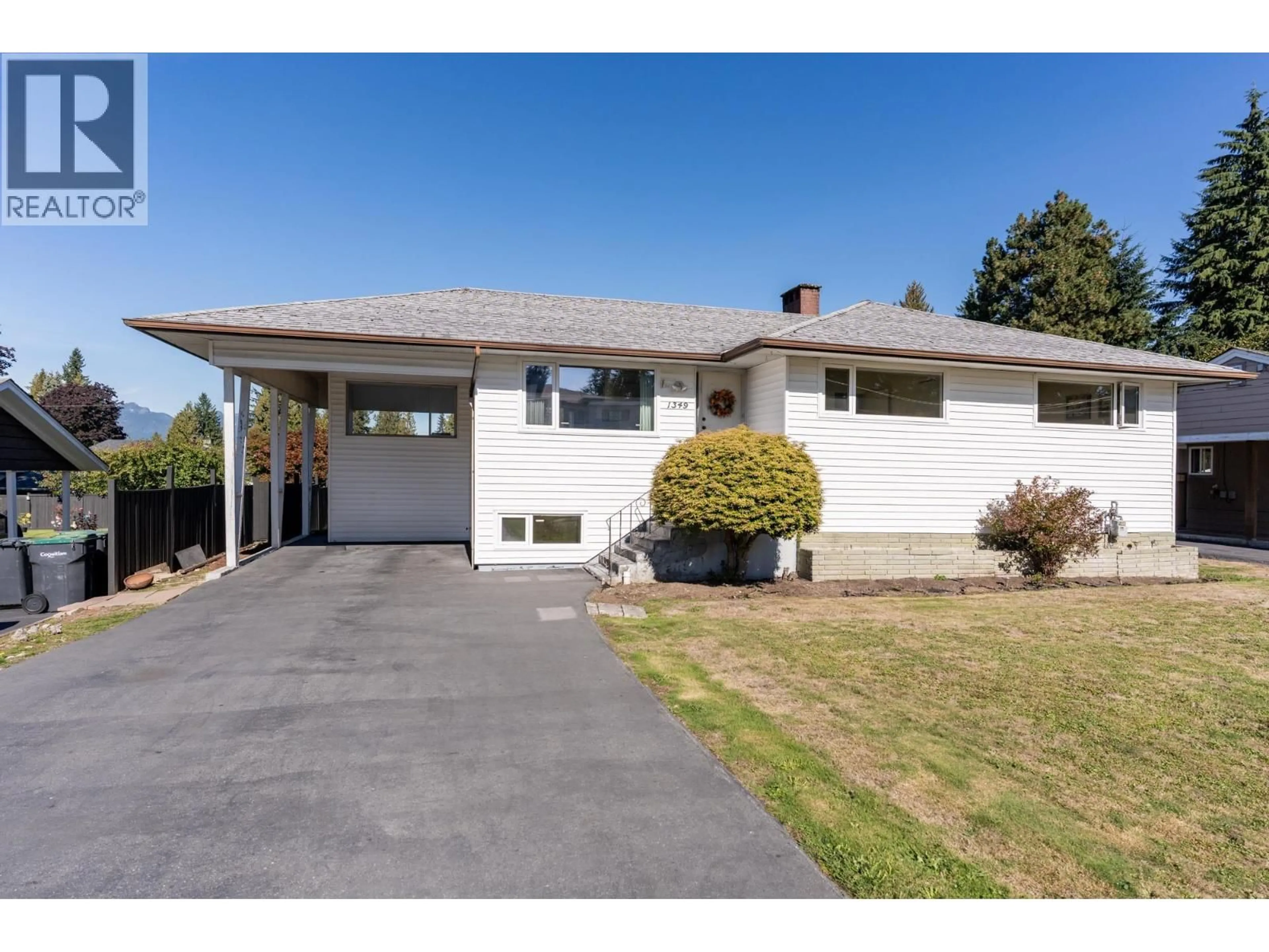 Home with vinyl exterior material, street for 1349 SUMMIT DRIVE, Coquitlam British Columbia V3J5L7