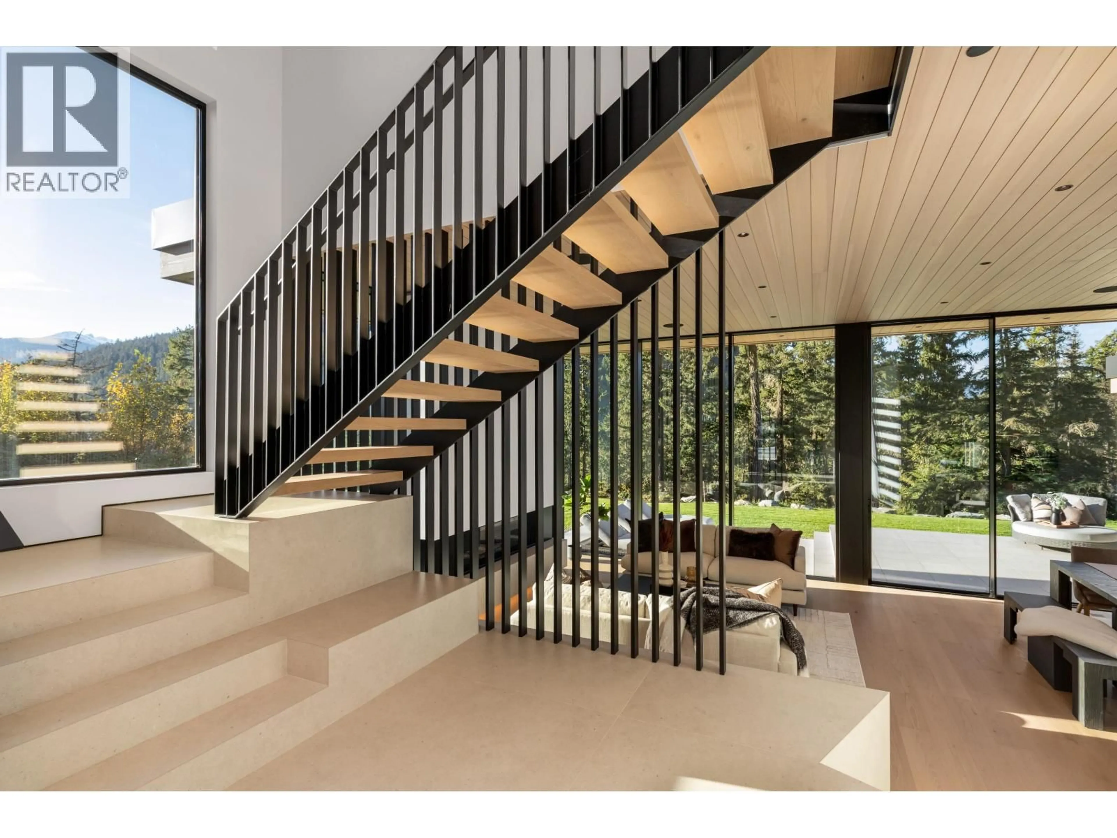 Unknown for 9257 WEDGEMOUNT PLATEAU DRIVE, Whistler British Columbia V8E1M1