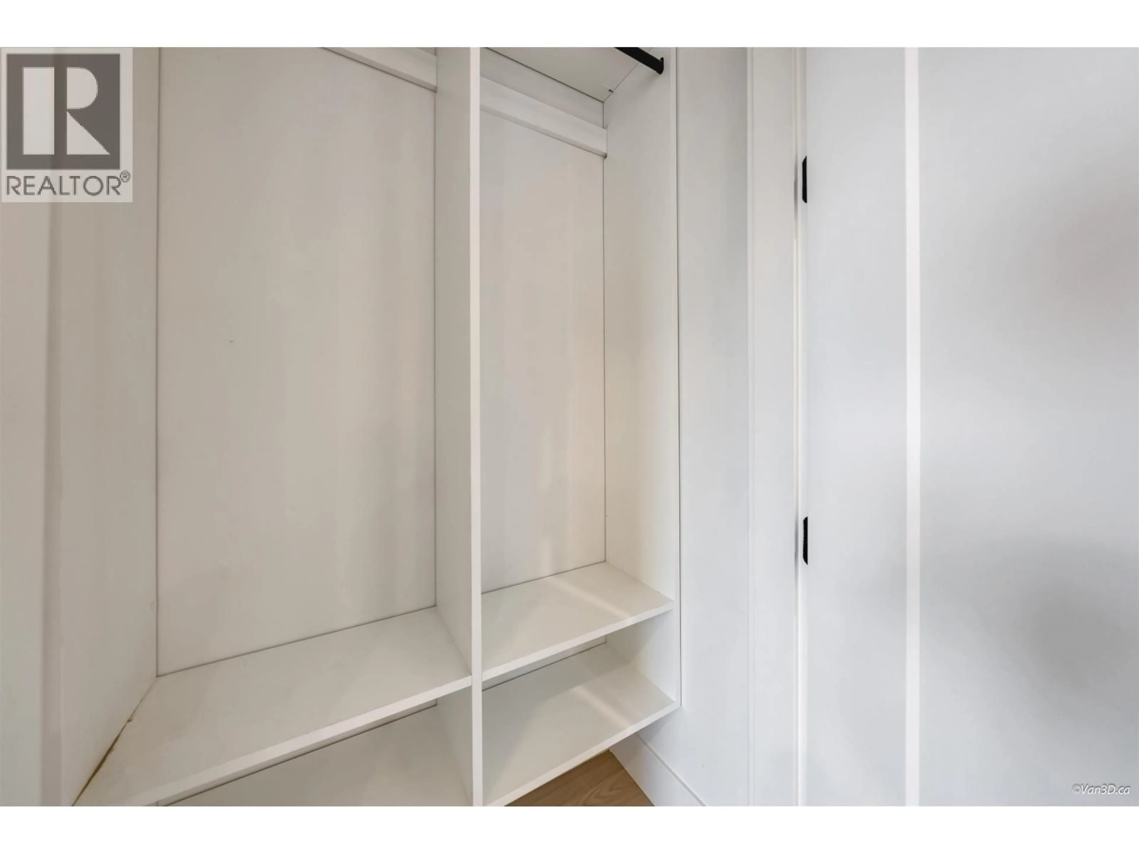 Storage room or clothes room or walk-in closet for 3 - 7893 2ND STREET, Burnaby British Columbia V3N0K2