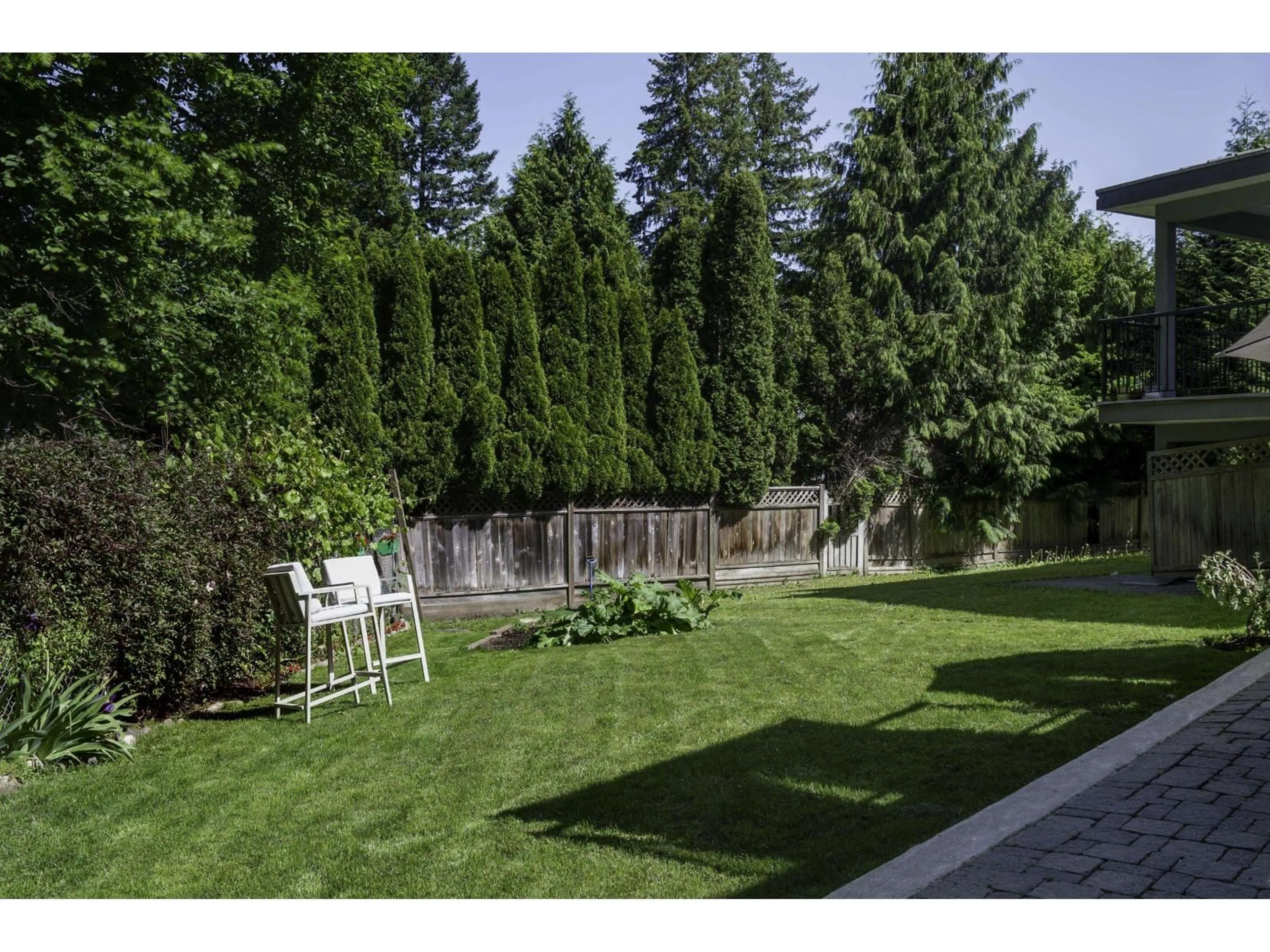 Patio, forest/trees view for 10172 159, Surrey British Columbia V4N5R5