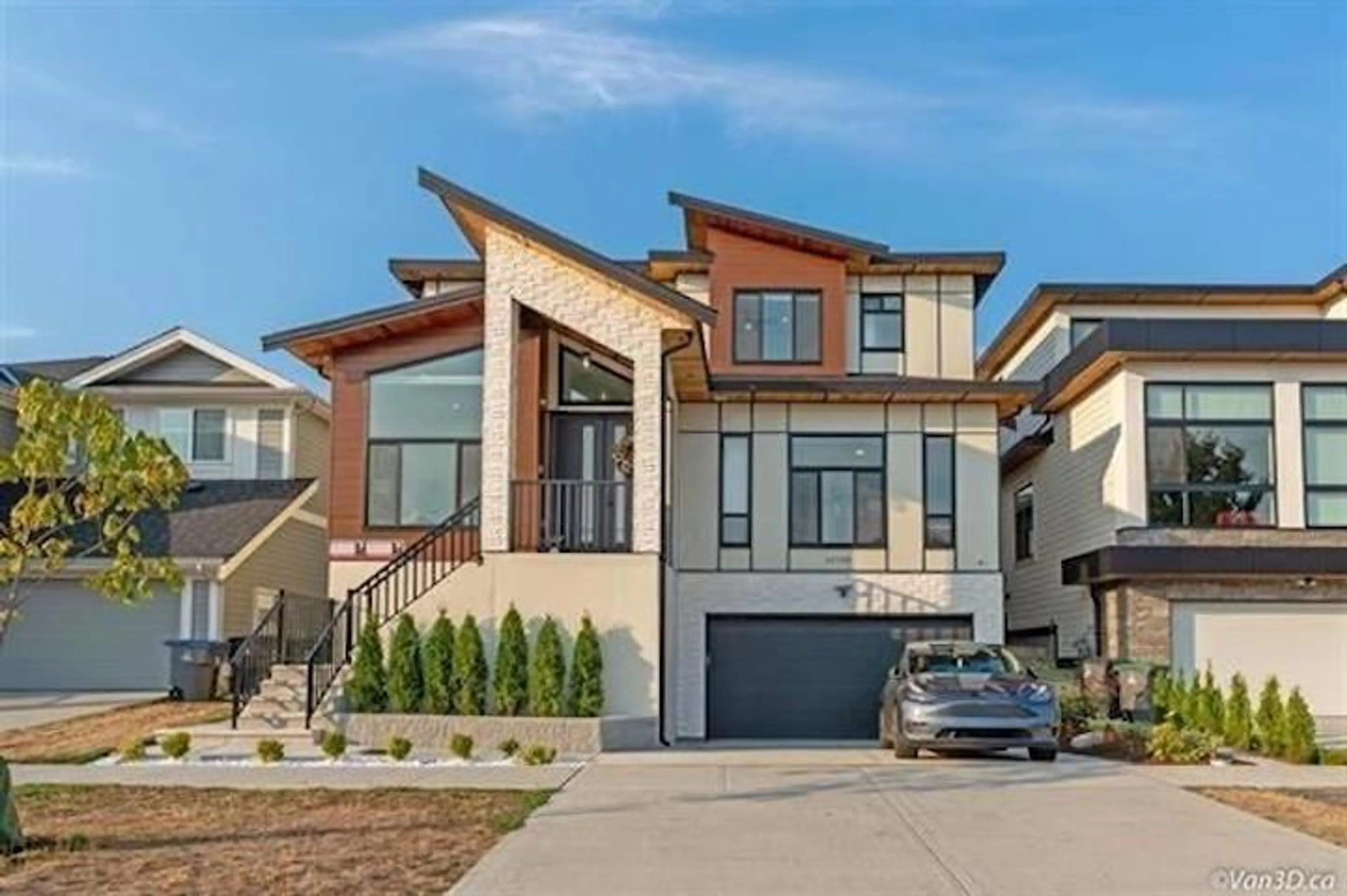 Home with brick exterior material, street for 16759 18, Surrey British Columbia V3Z9X5