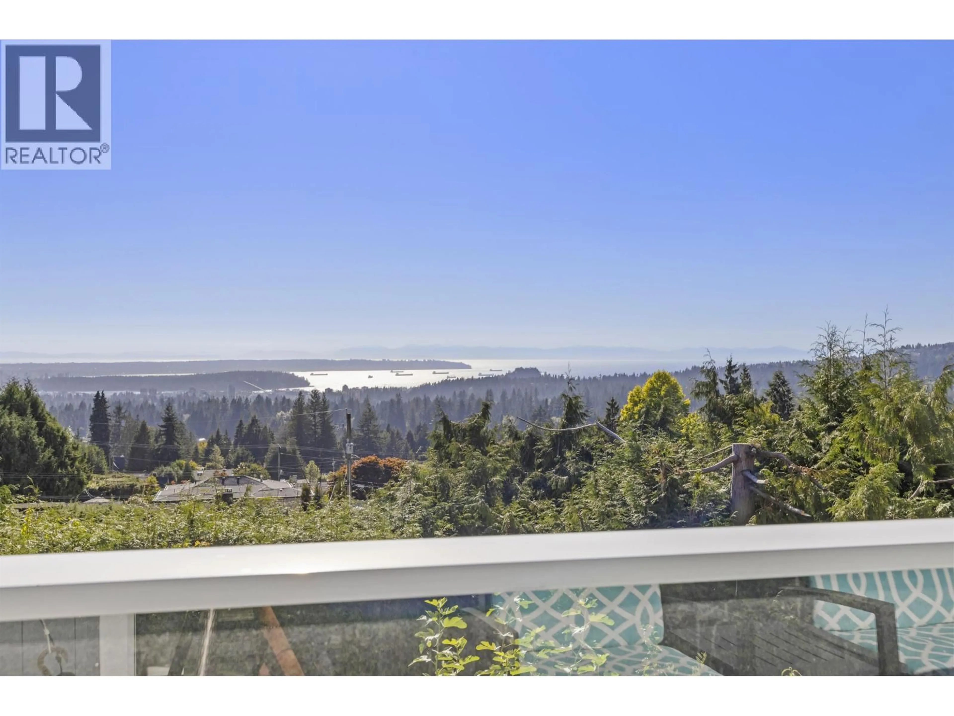 Unknown for 637 ALPINE COURT, North Vancouver British Columbia V7R2L7