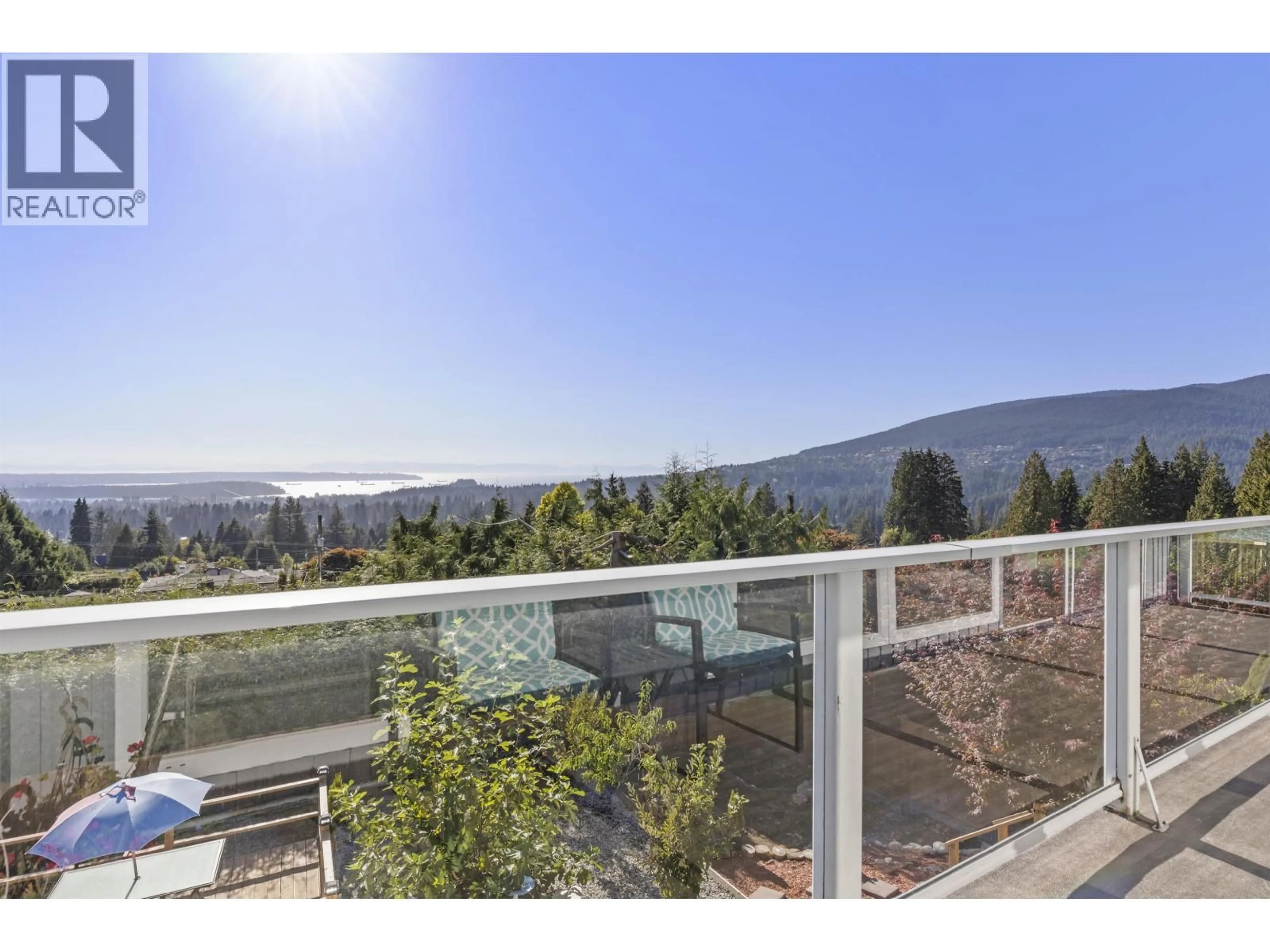 Unknown for 637 ALPINE COURT, North Vancouver British Columbia V7R2L7