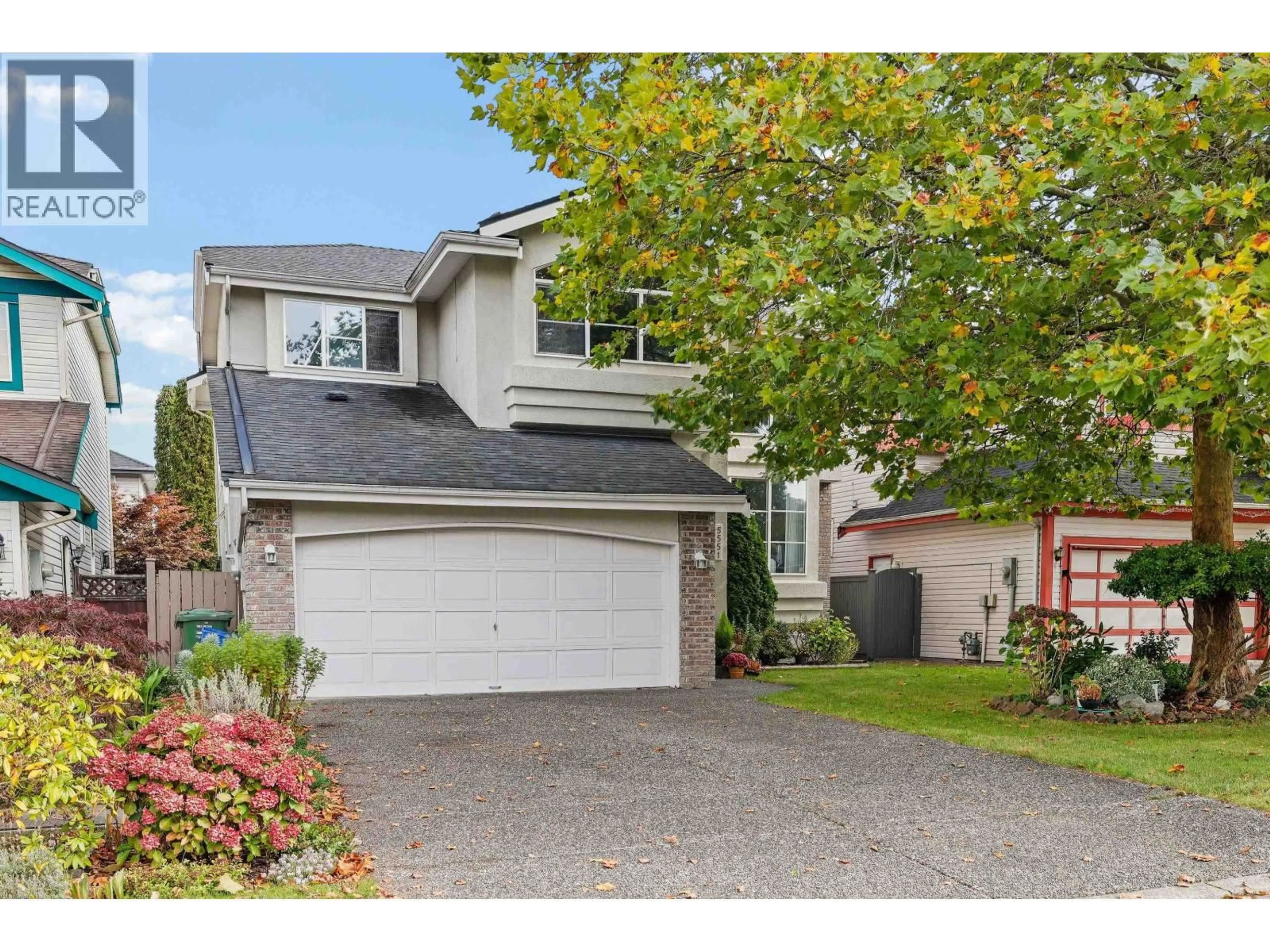 Home with vinyl exterior material, street for 5551 ROWLING PLACE, Richmond British Columbia V6V2T4