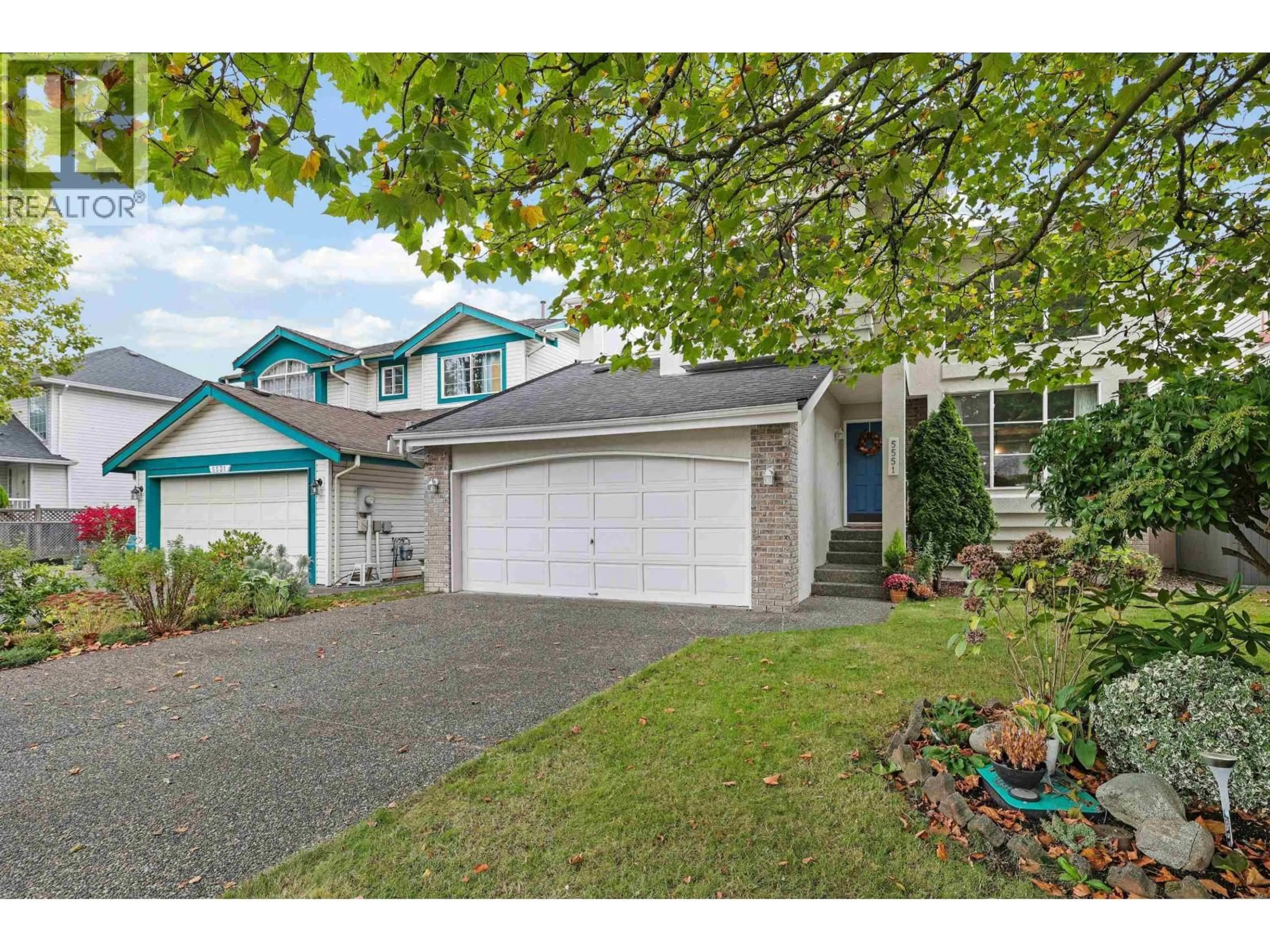 Home with vinyl exterior material, street for 5551 ROWLING PLACE, Richmond British Columbia V6V2T4