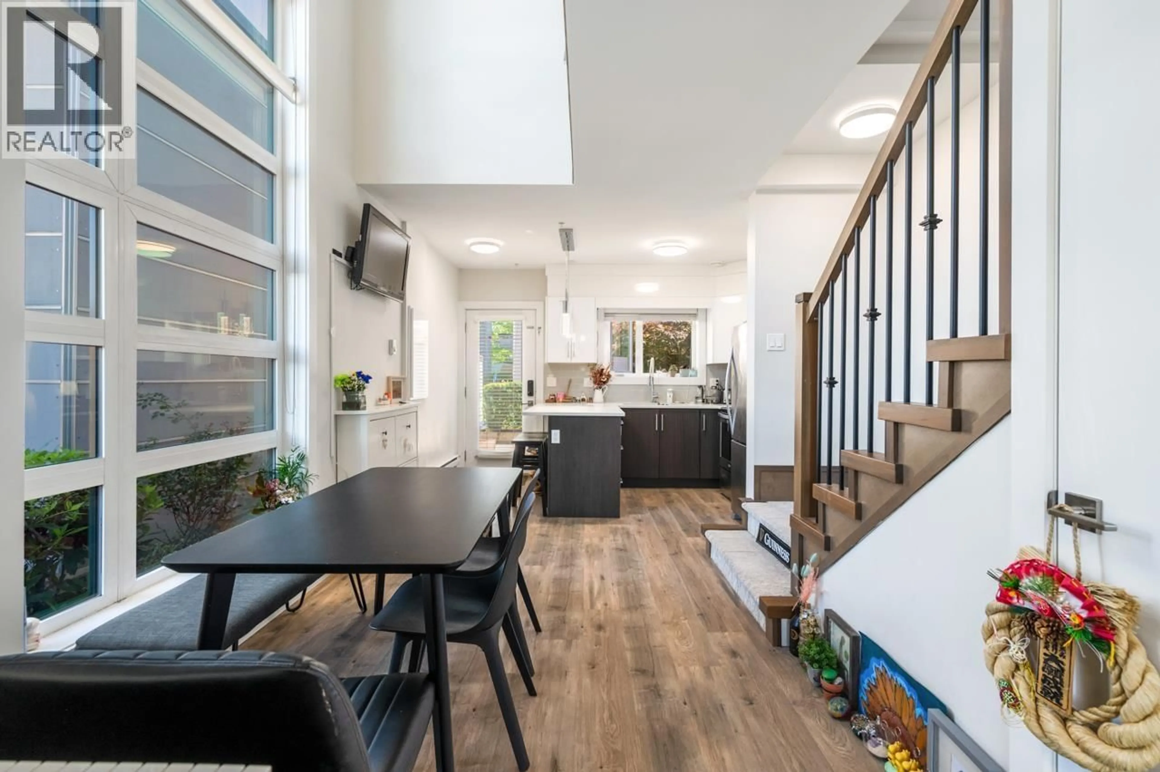 Unknown for 117 - 7499 6TH STREET, Burnaby British Columbia V3N0G3