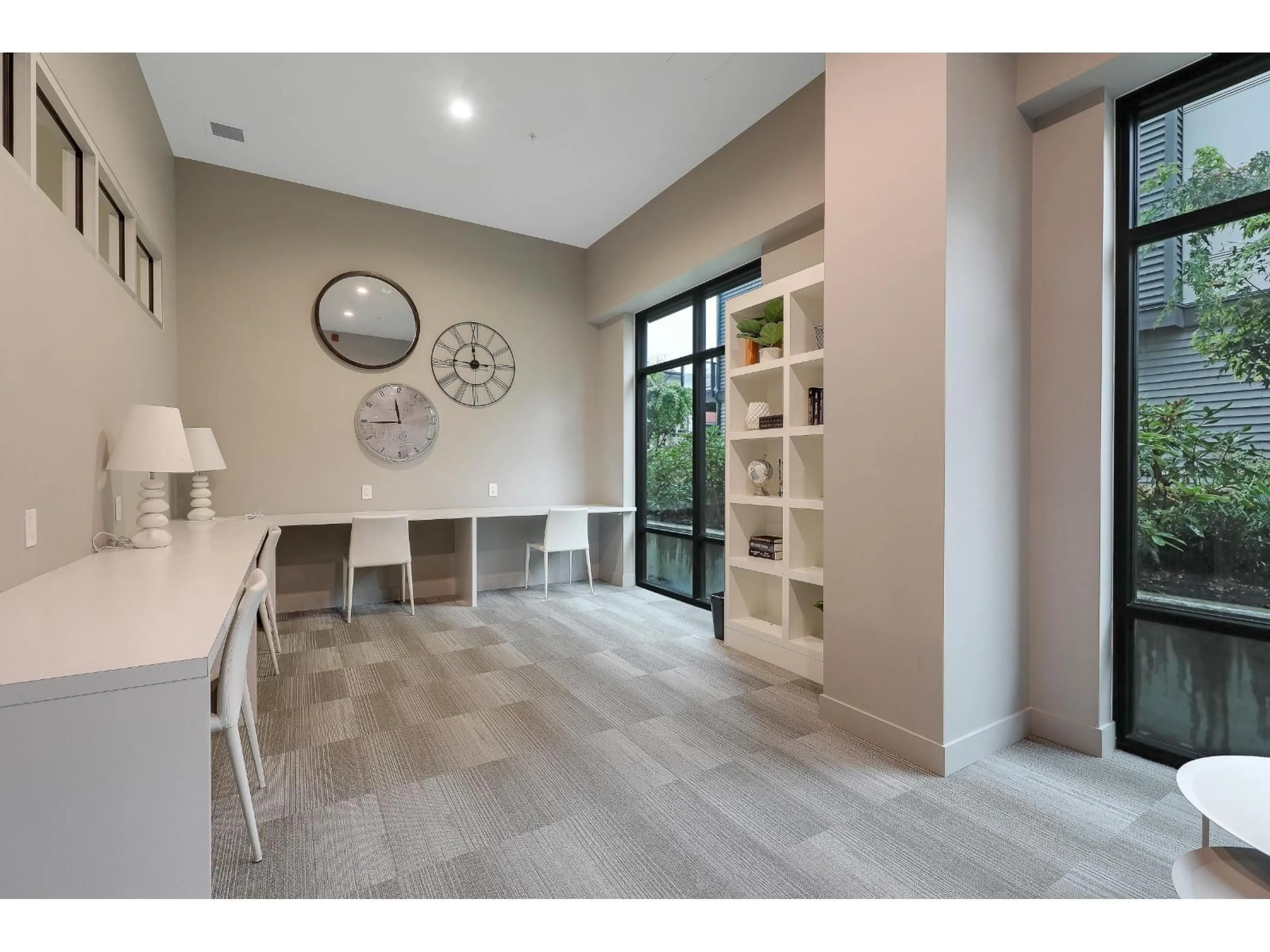 Indoor entryway for 208 - 18811 72, Surrey British Columbia V4N6W7