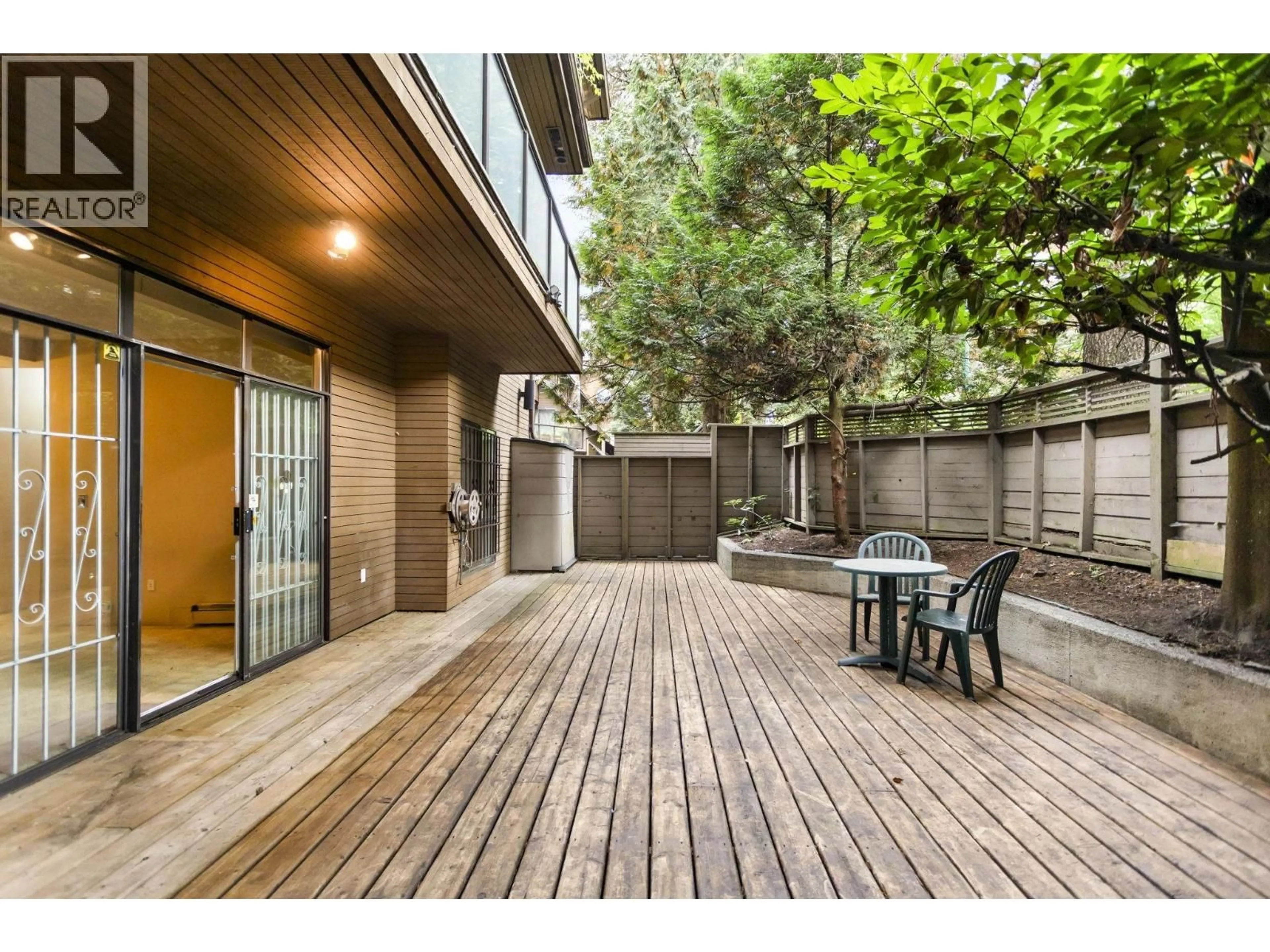 Patio, street for 204 - 1345 15TH AVENUE, Vancouver British Columbia V6H3R3