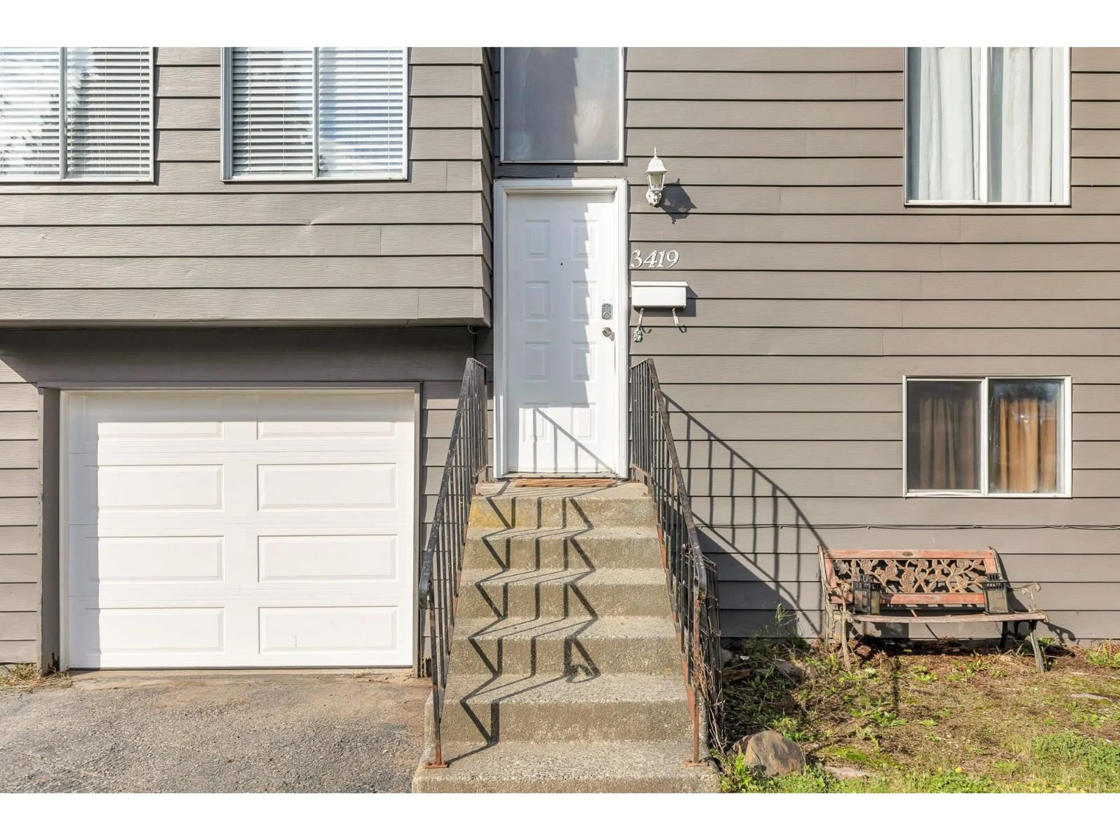 Unknown for 3419 JUNIPER, Abbotsford British Columbia V2S7V2