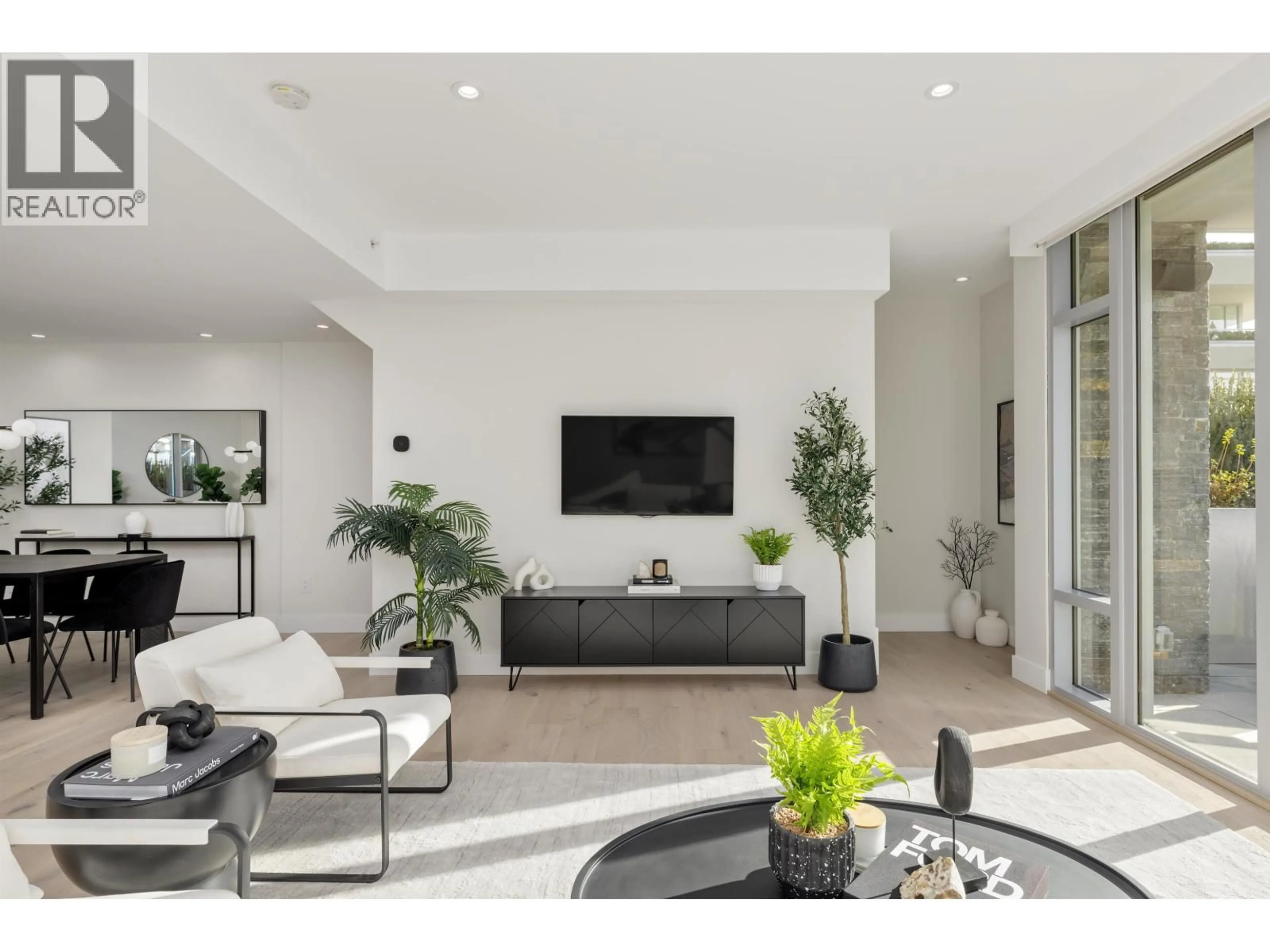 Living room with furniture, unknown for 790 ARTHUR ERICKSON PLACE, West Vancouver British Columbia V7T0B8