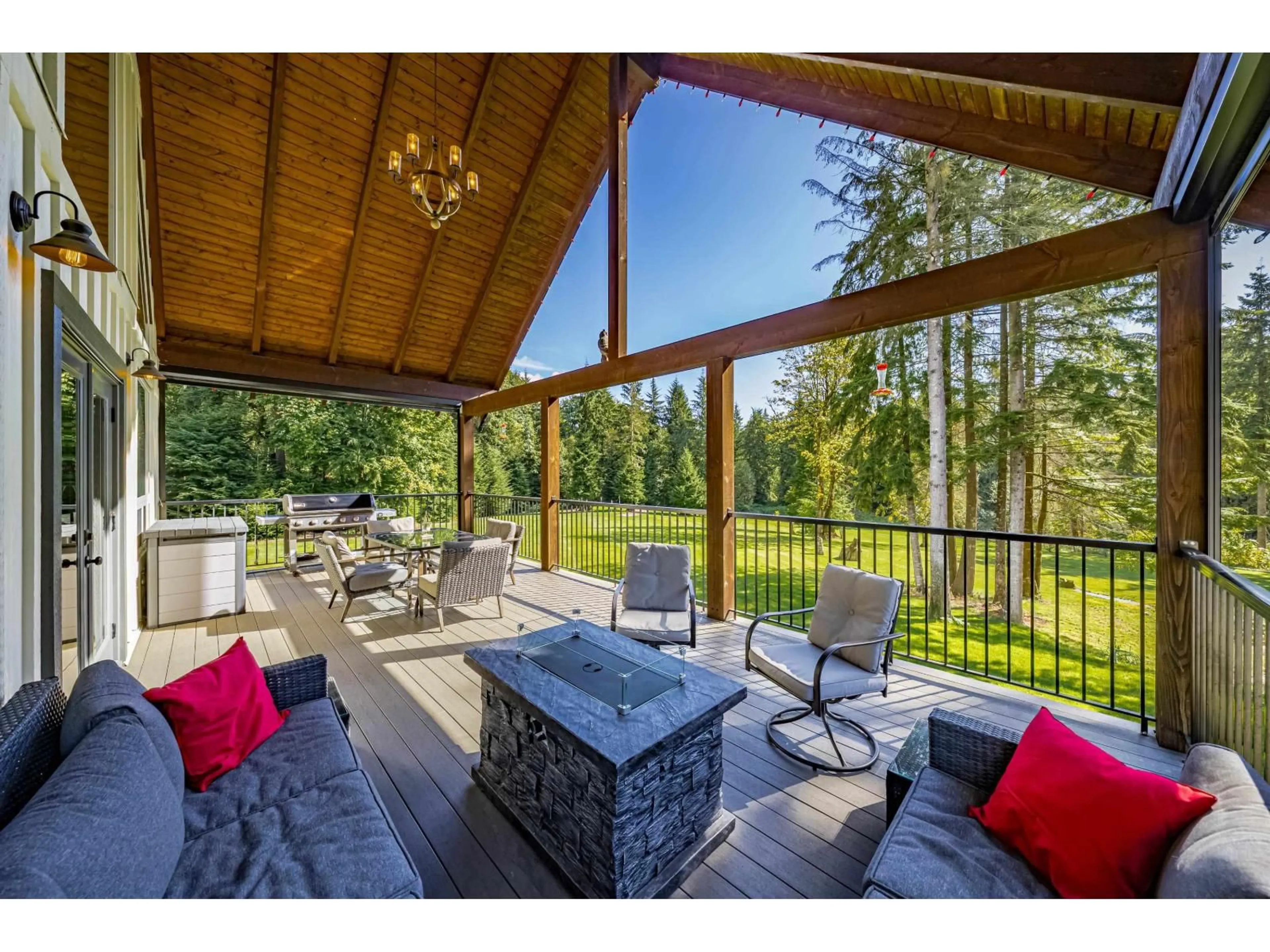 Patio, unknown for 10062 CHARLONG, Mission British Columbia V2V0B5