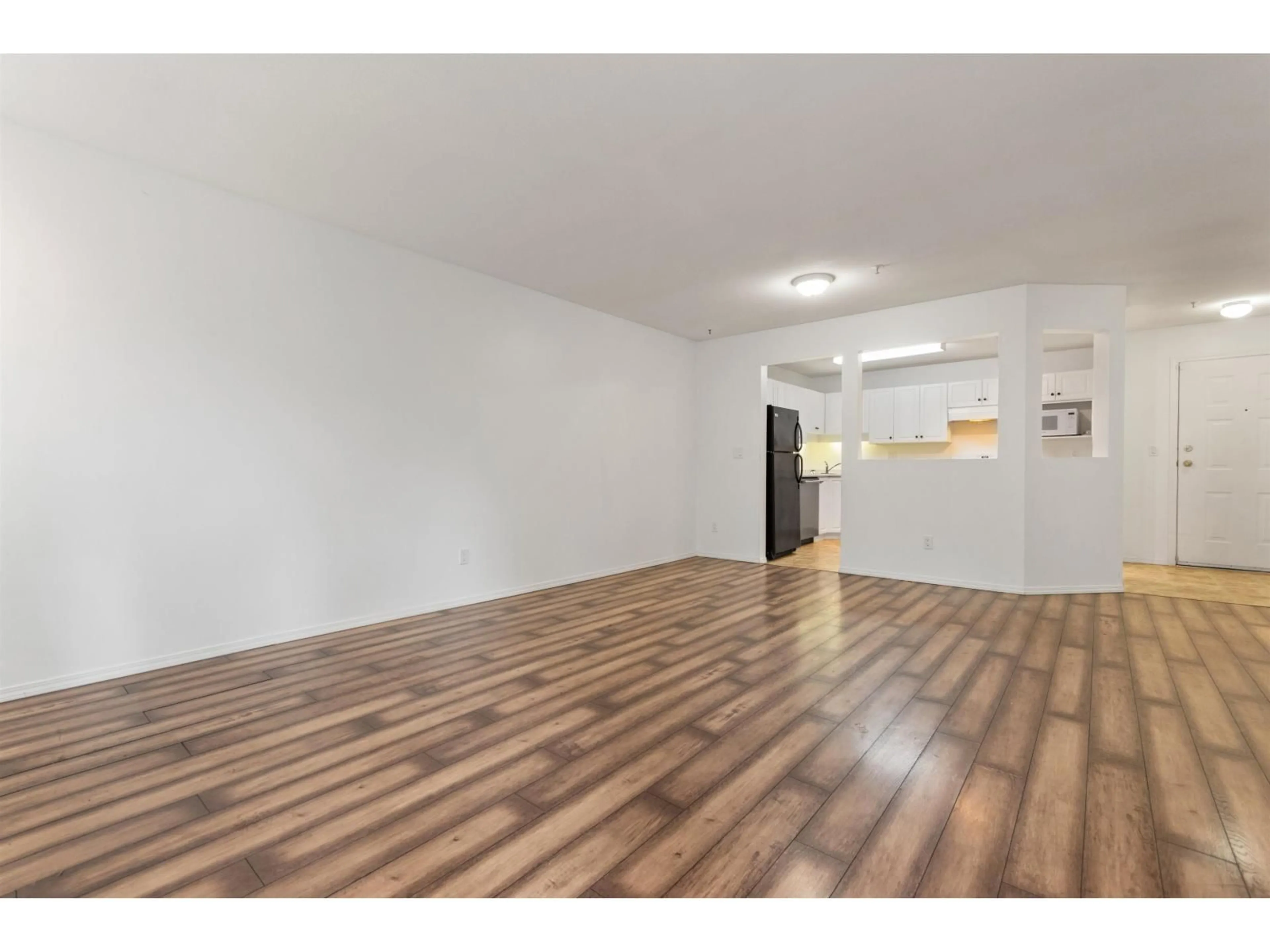 A pic of a room for 103 - 31831 PEARDONVILLE, Abbotsford British Columbia V2T1L5