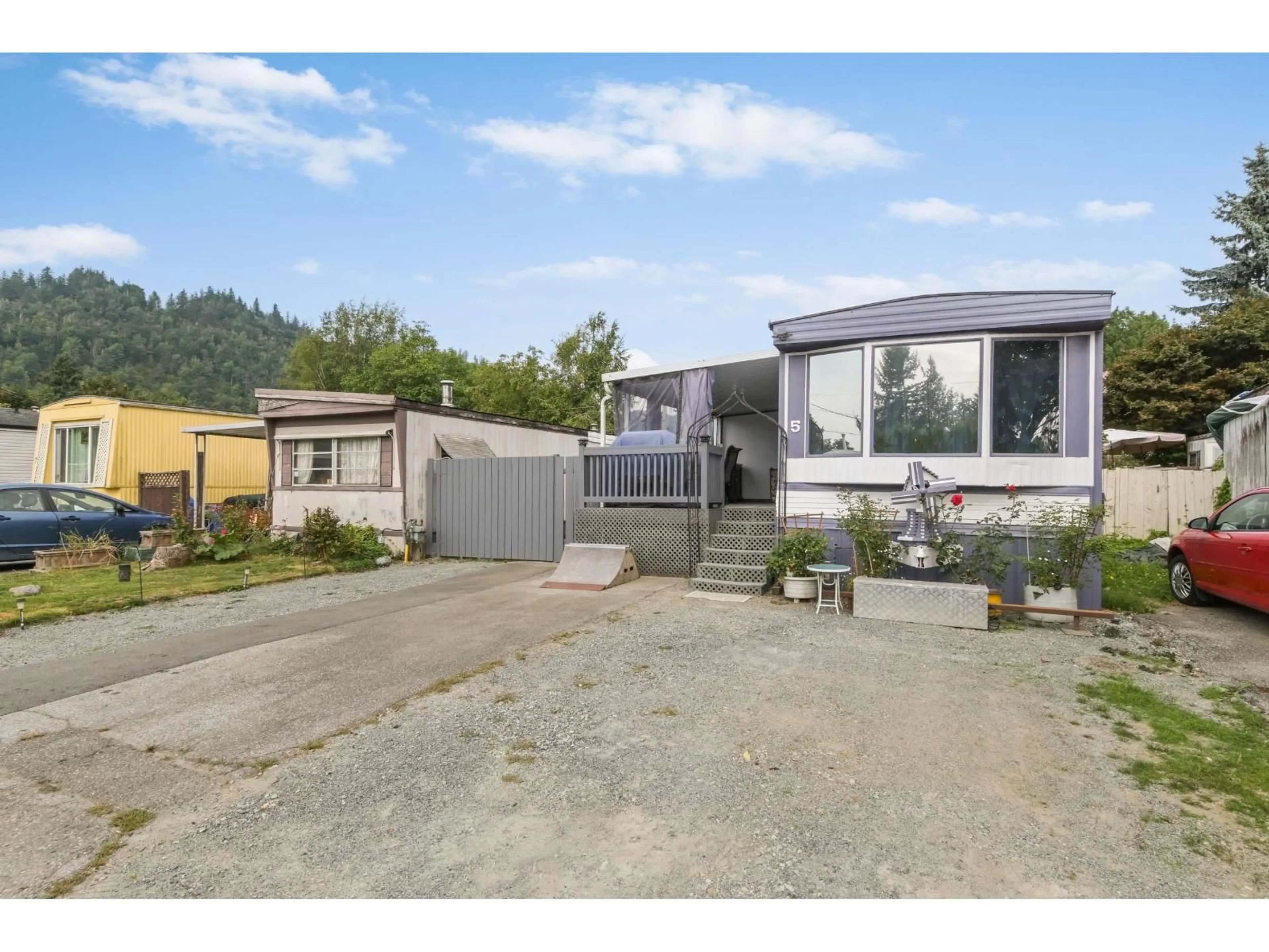A pic from outside/outdoor area/front of a property/back of a property/a pic from drone, street for #5 - 9267 SHOOK, Mission British Columbia V2V5M2