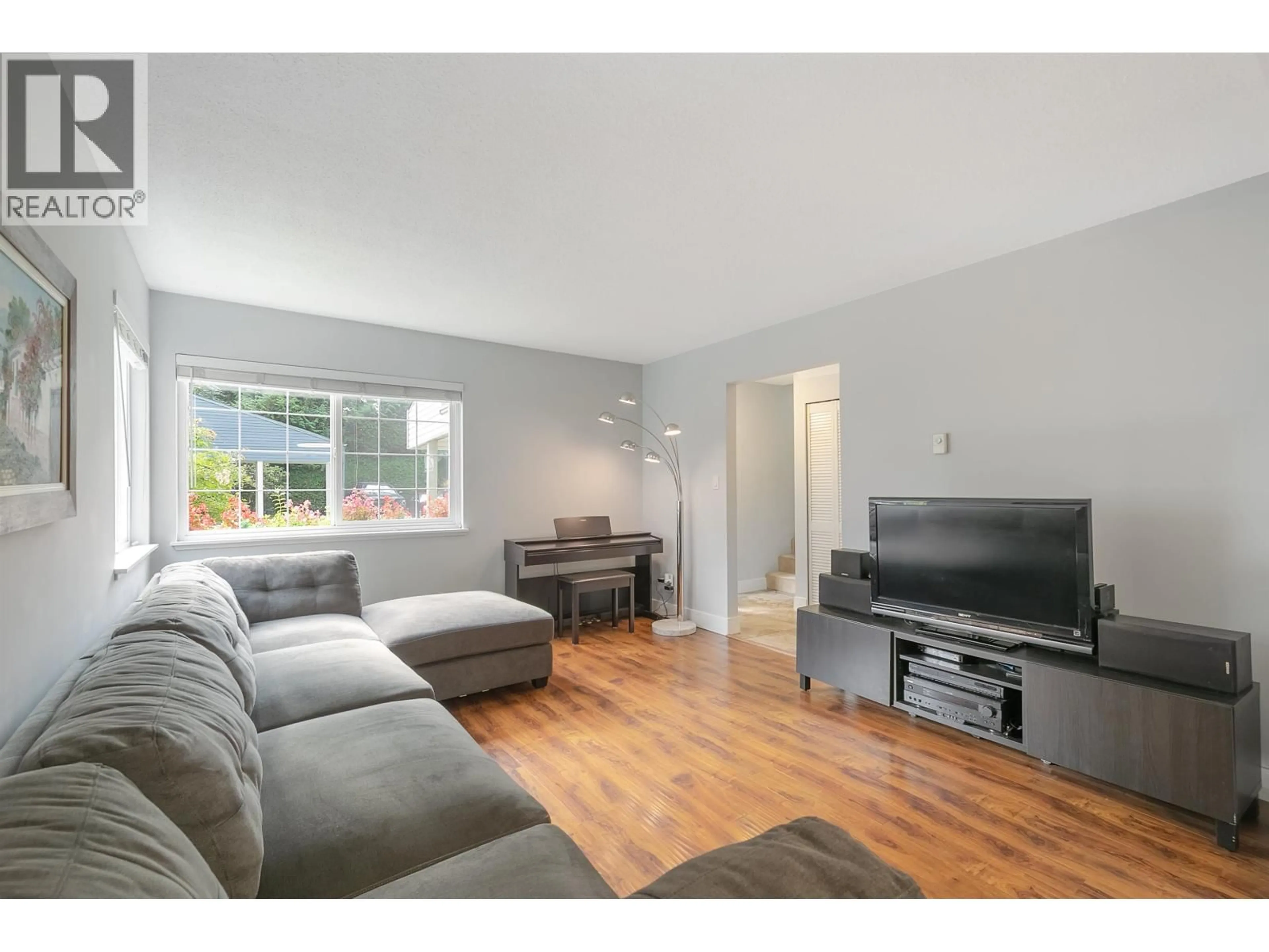 Living room with furniture, unknown for 41 - 2986 COAST MERIDIAN ROAD, Port Coquitlam British Columbia V3B3M8