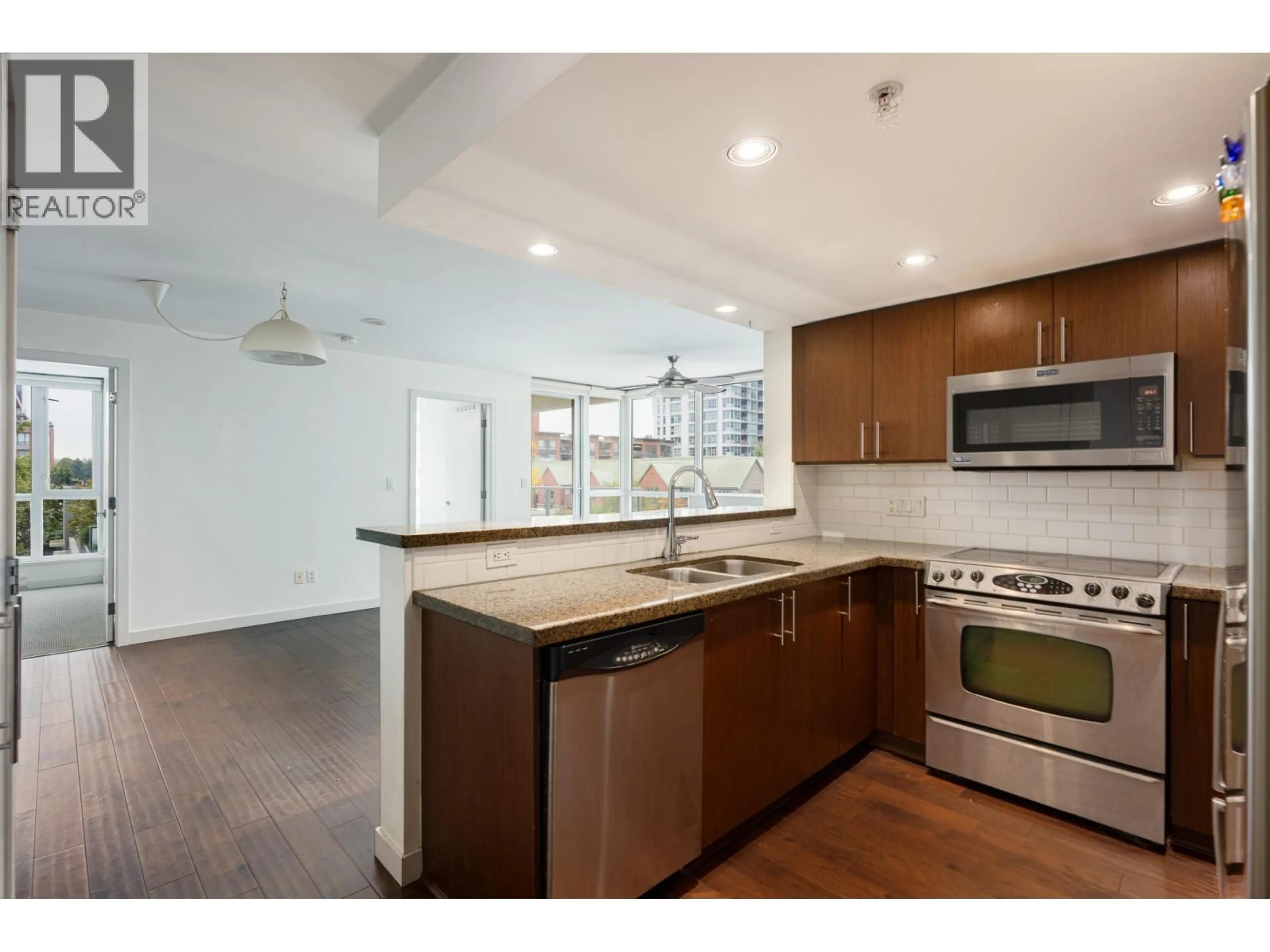 Standard kitchen, unknown for 503 - 125 MILROSS AVENUE, Vancouver British Columbia V6A0A1