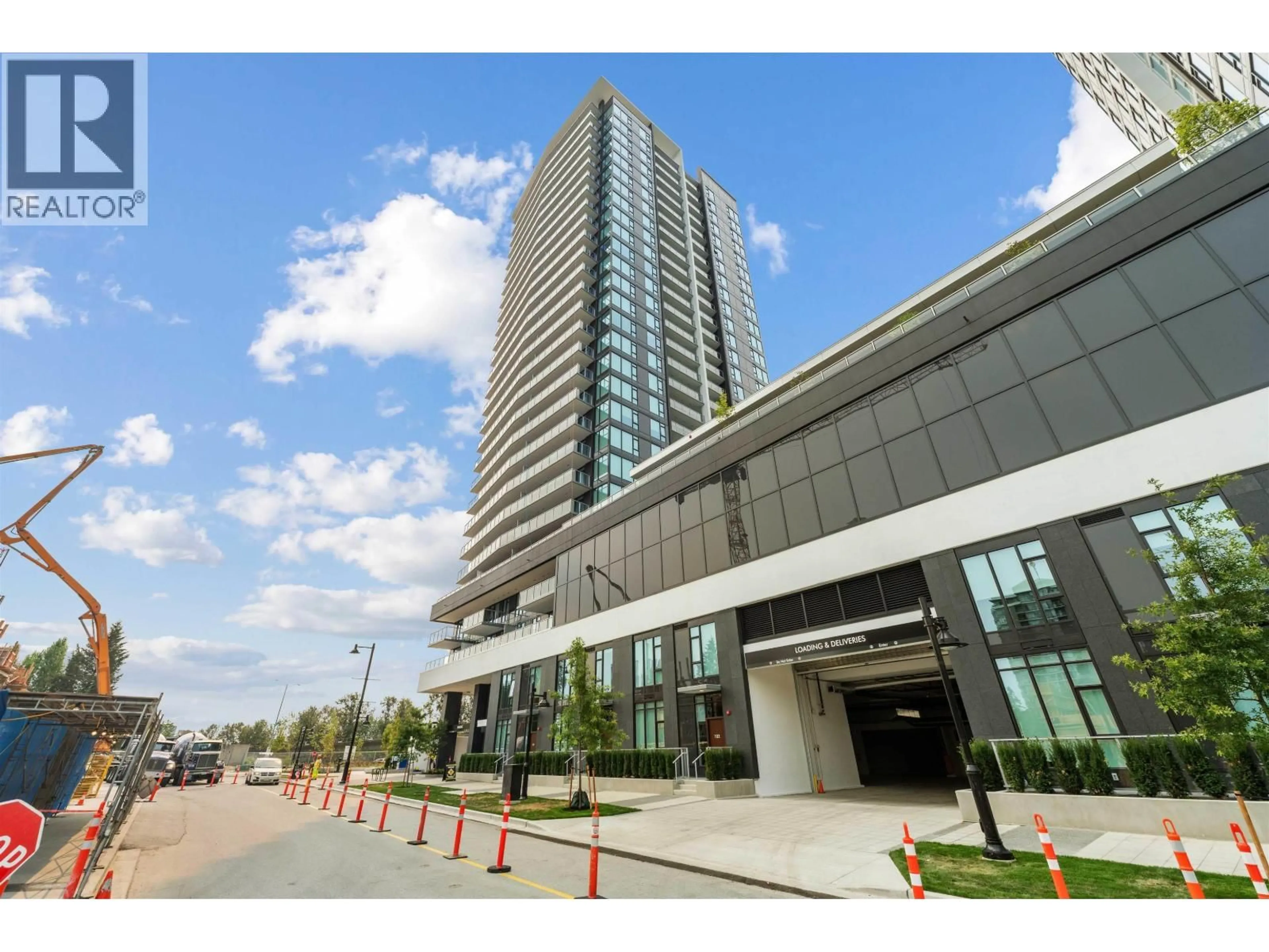 Indoor foyer for 2605 - 308 ALDERSON AVENUE, Coquitlam British Columbia V3K0J2