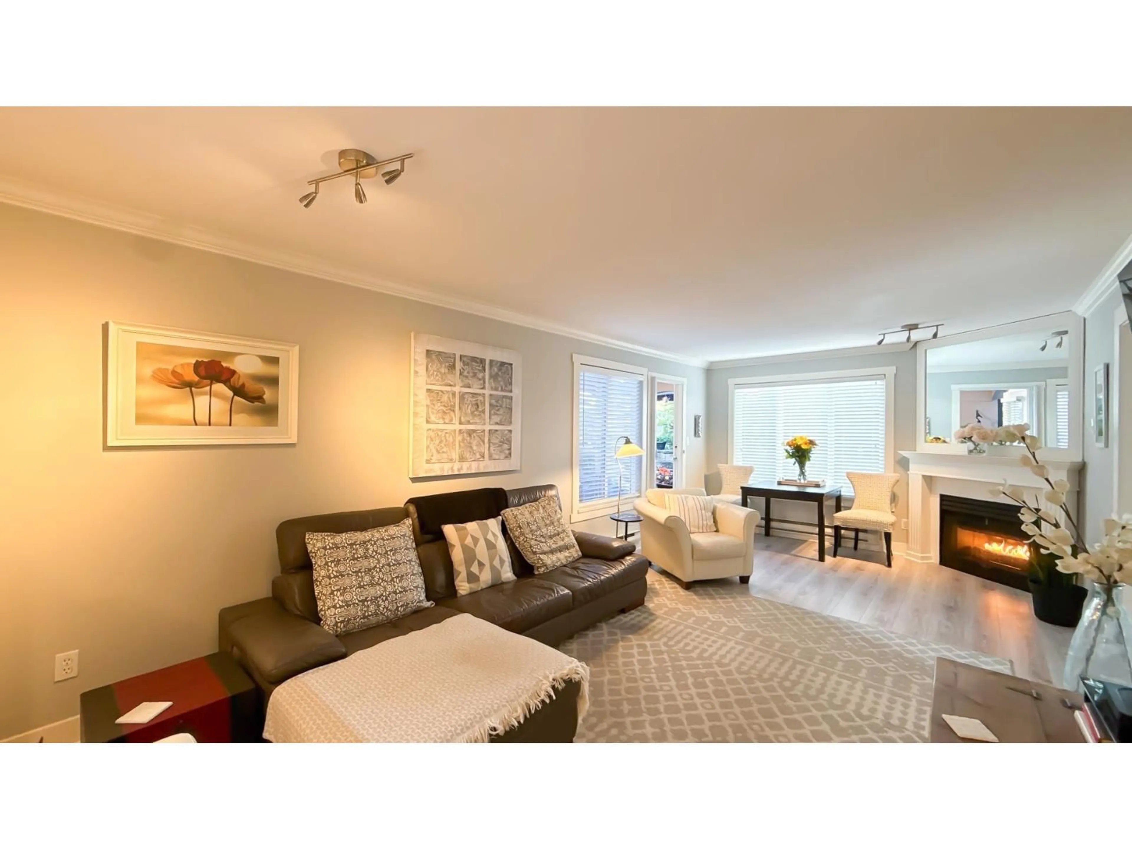 Living room with furniture, unknown for 109 - 1533 BEST, White Rock British Columbia V4B4E9