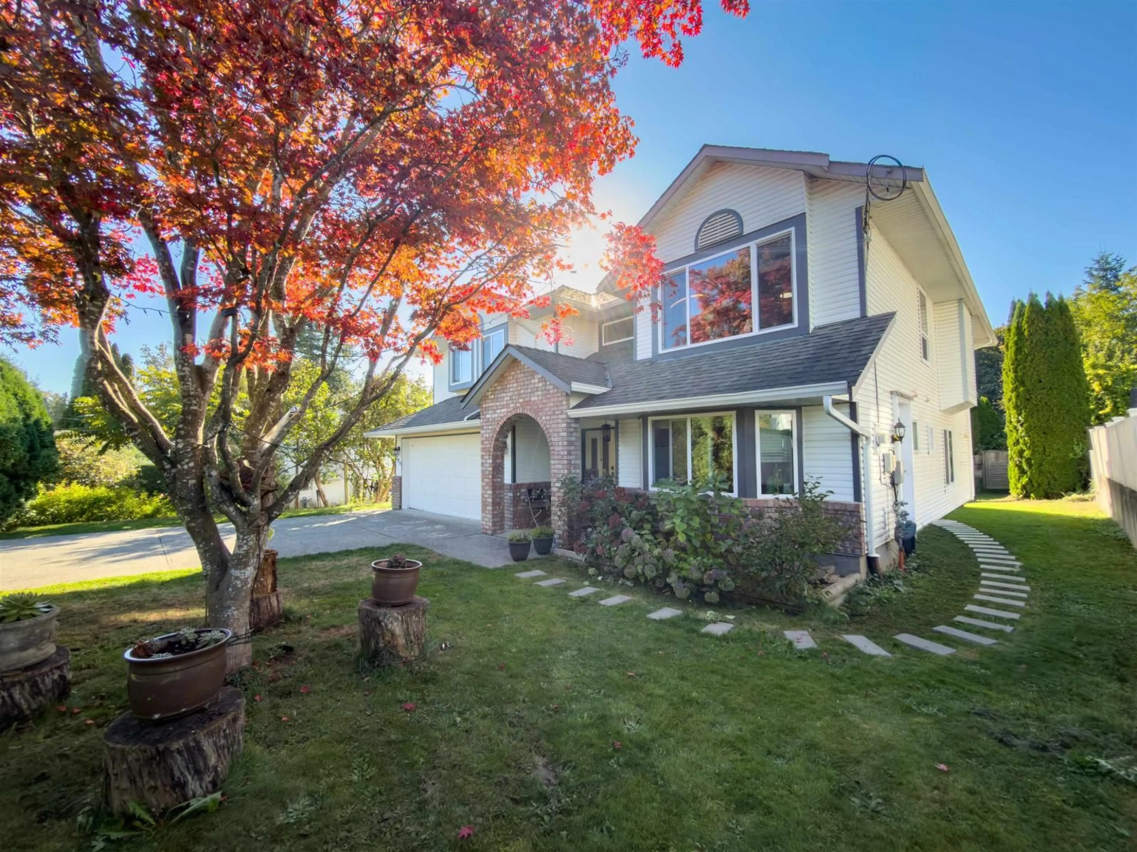 A pic from outside/outdoor area/front of a property/back of a property/a pic from drone, street for 7469 TERN, Mission British Columbia V2V5R8