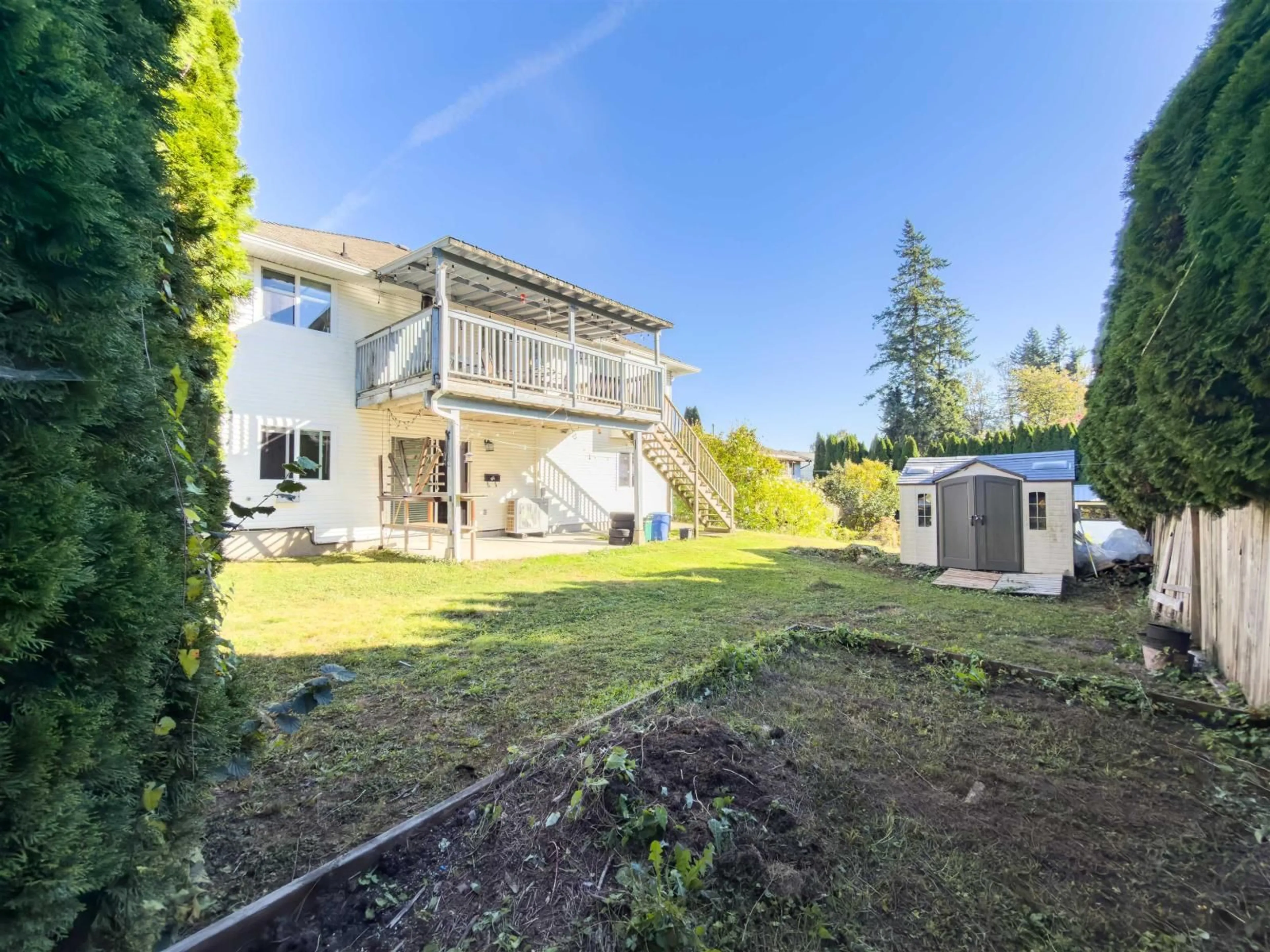 A pic from outside/outdoor area/front of a property/back of a property/a pic from drone, unknown for 7469 TERN, Mission British Columbia V2V5R8