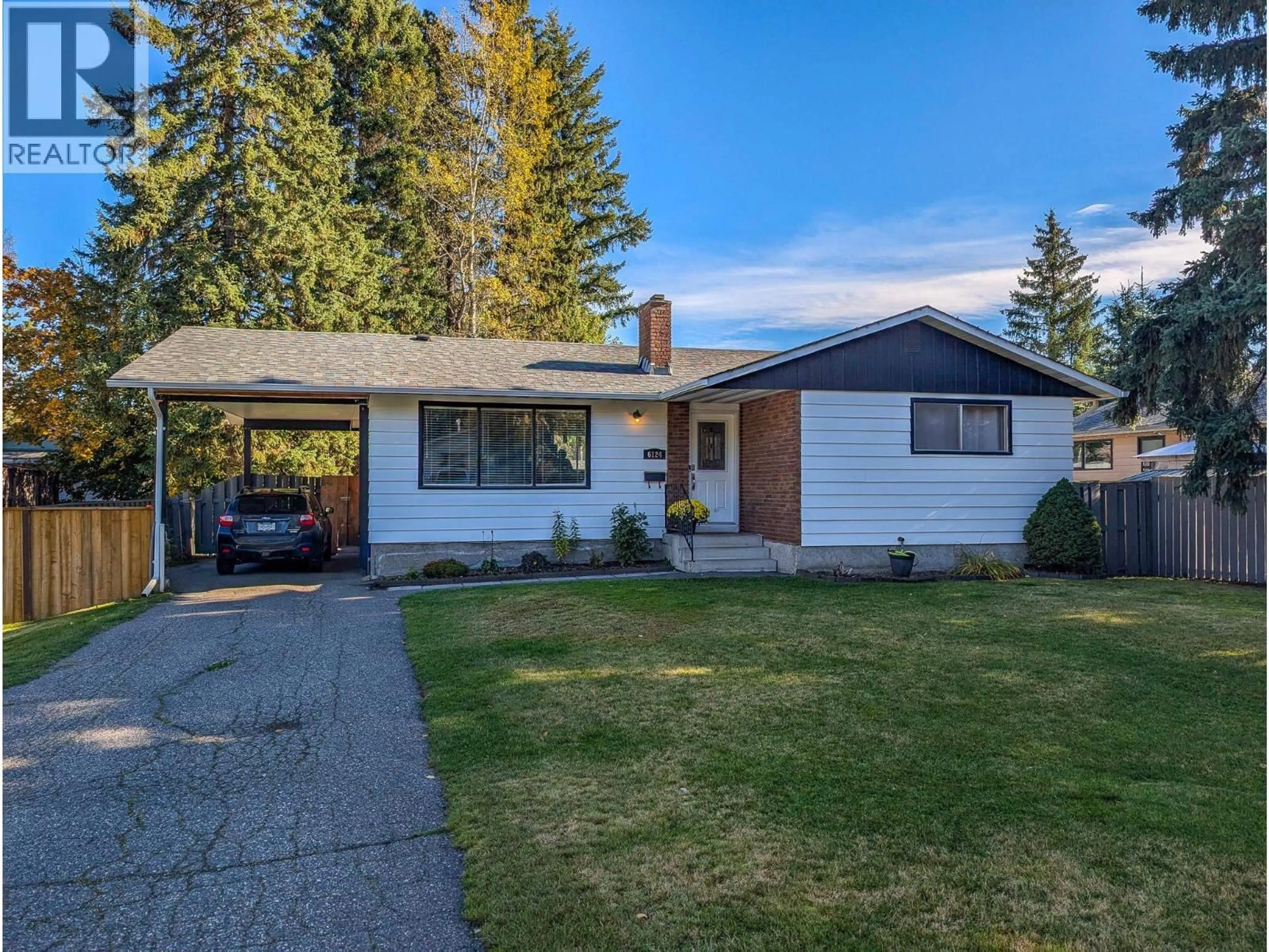 Home with vinyl exterior material, street for 6124 CALEDONIA CRESCENT, Prince George British Columbia V2N2H4
