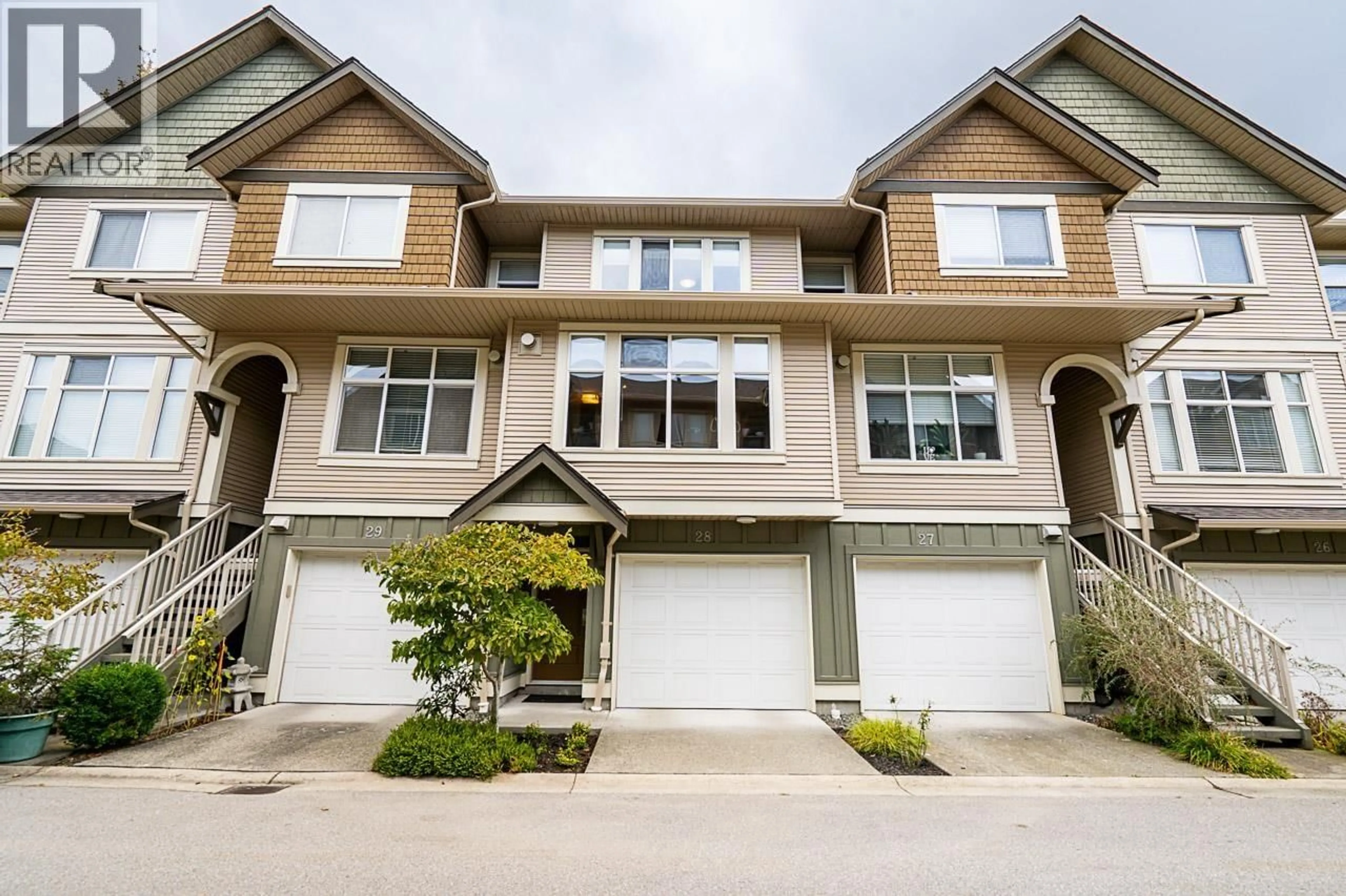 Home with vinyl exterior material, street for 28 - 12311 NO 2 ROAD, Richmond British Columbia V7E0A1