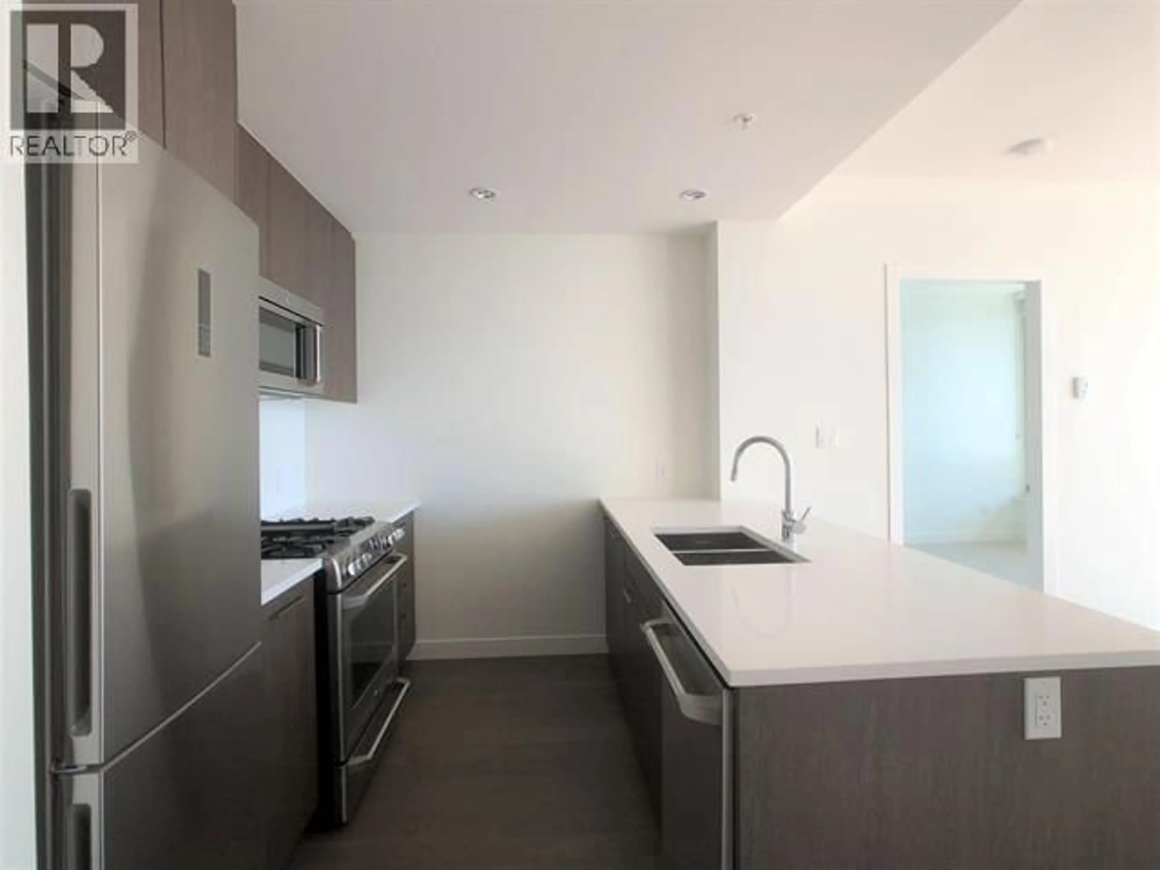 Standard kitchen, unknown for 1203 - 9060 UNIVERSITY CRESCENT, Burnaby British Columbia V5A0E1