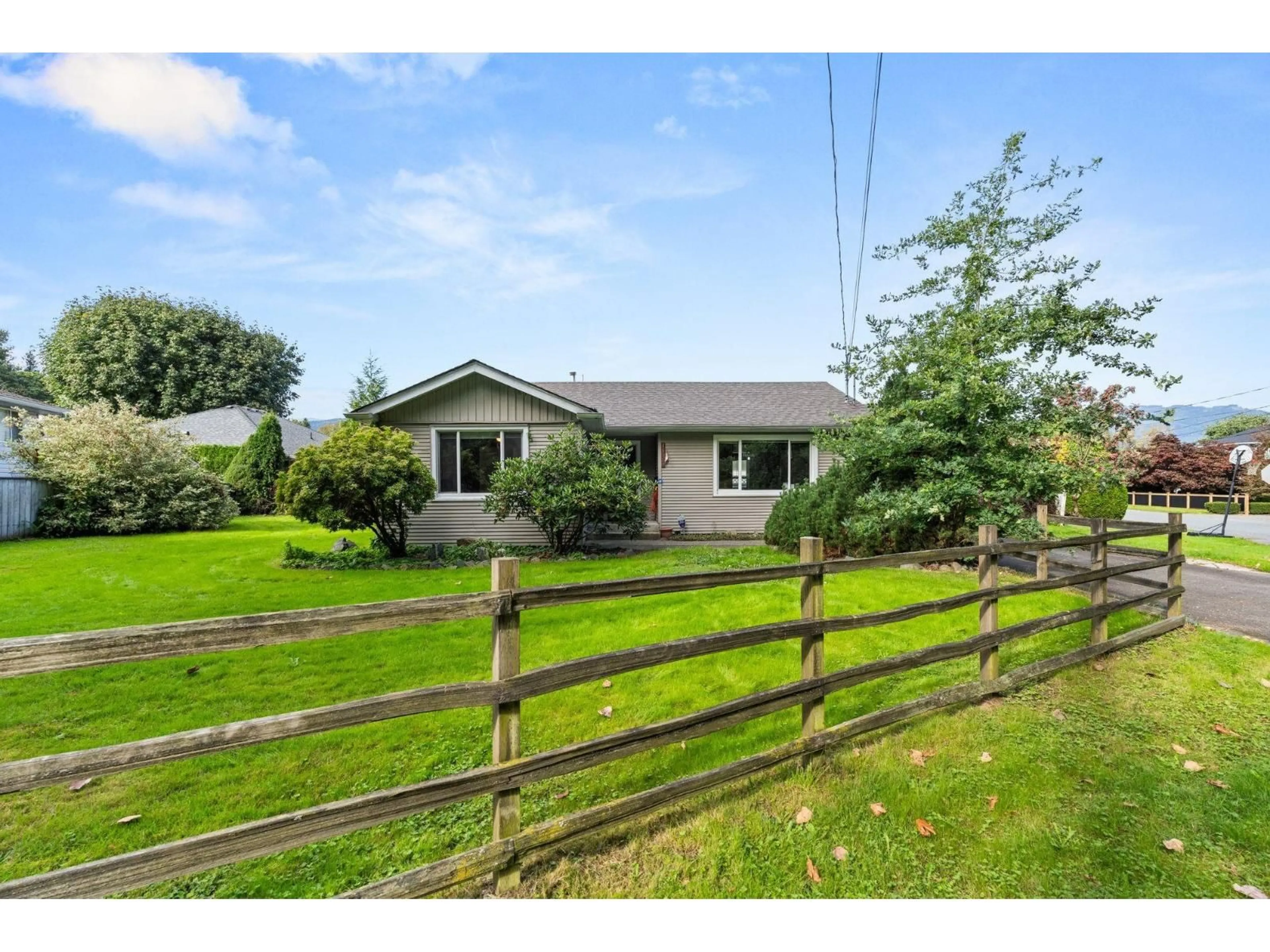 A pic from outside/outdoor area/front of a property/back of a property/a pic from drone, street for 46915 QUARRY ROAD, Chilliwack British Columbia V2P7Z1