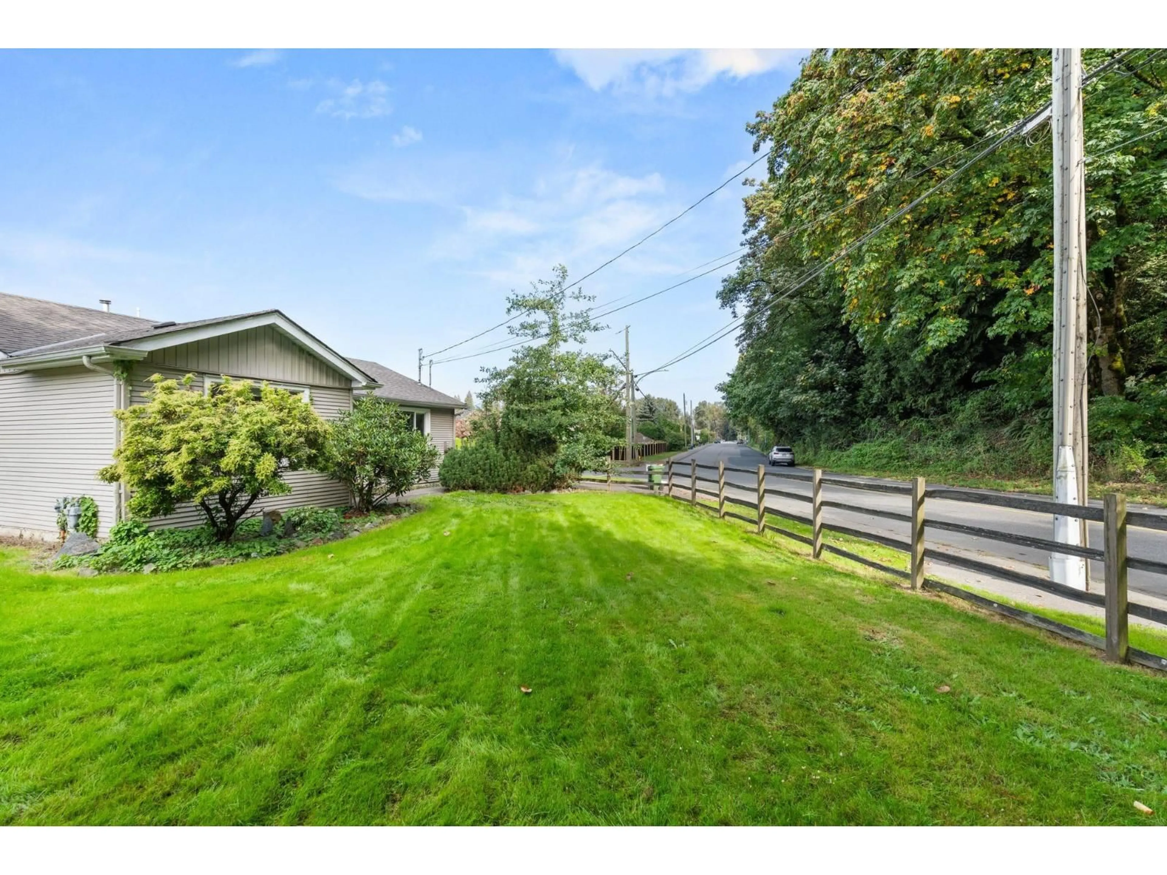A pic from outside/outdoor area/front of a property/back of a property/a pic from drone, water/lake/river/ocean view for 46915 QUARRY ROAD, Chilliwack British Columbia V2P7Z1