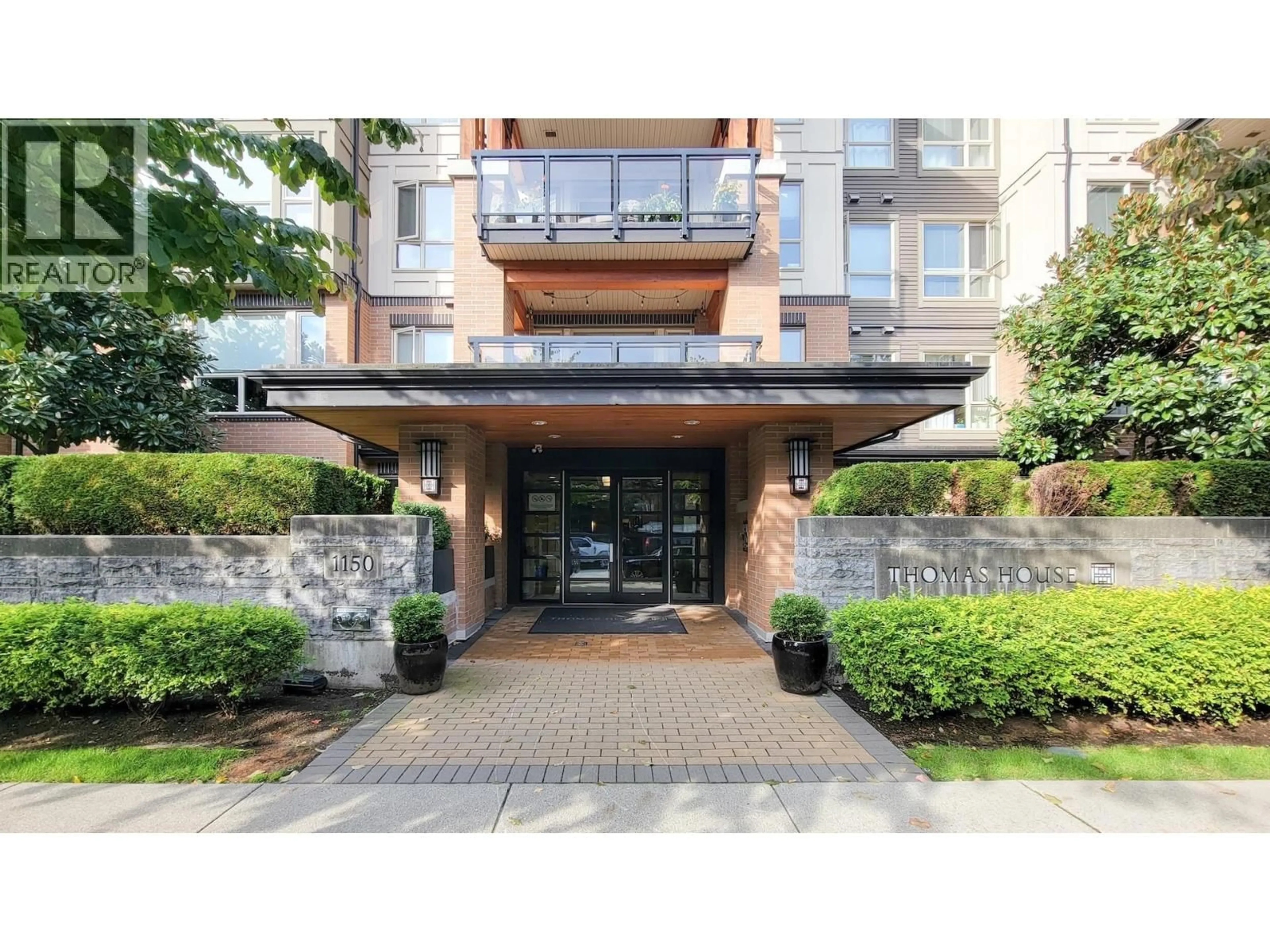 Indoor foyer for 204 - 1150 KENSAL PLACE, Coquitlam British Columbia V3B0H4