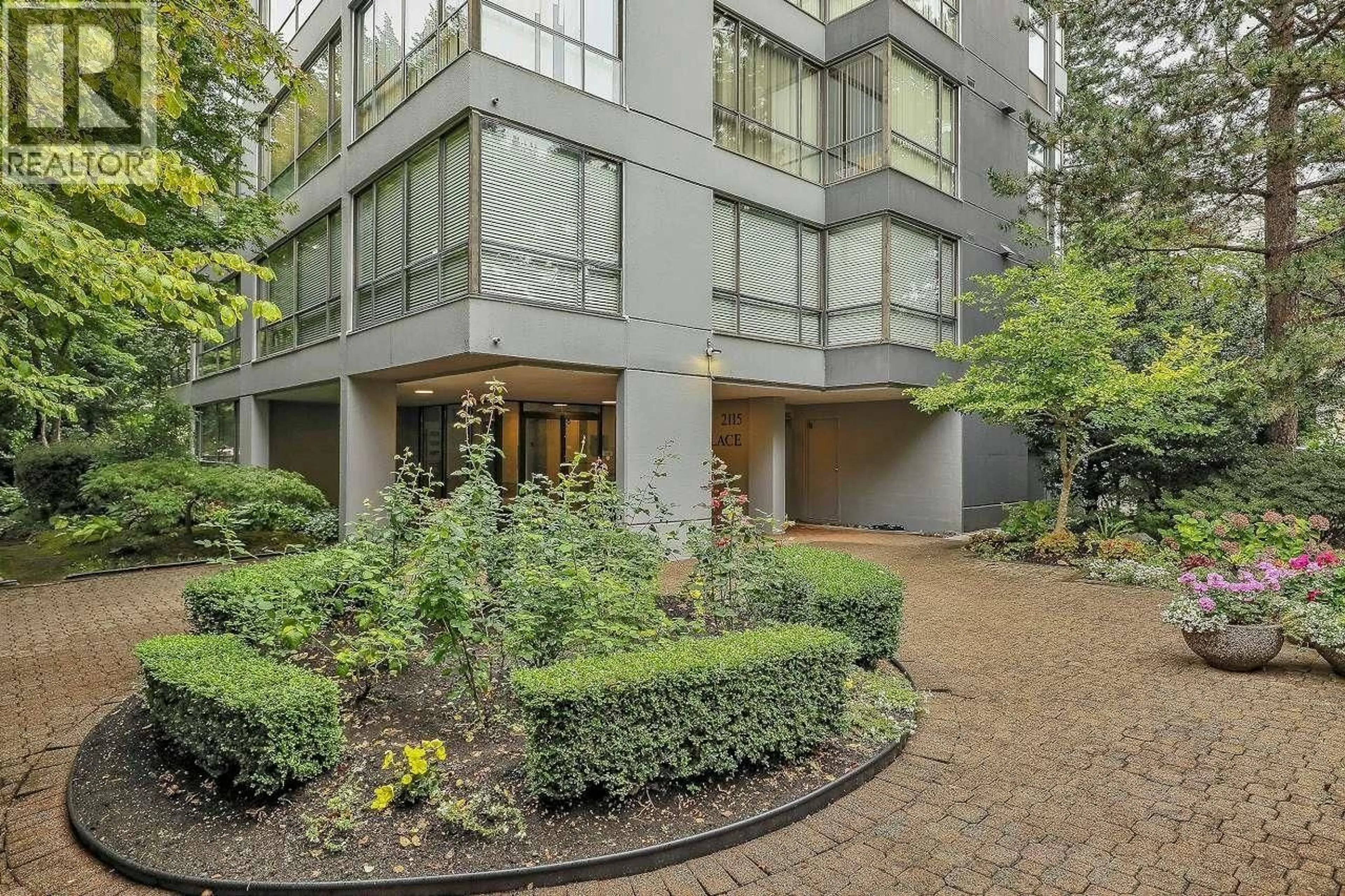 Patio, unknown for 1202 - 2115 40TH AVENUE, Vancouver British Columbia V6M1W4