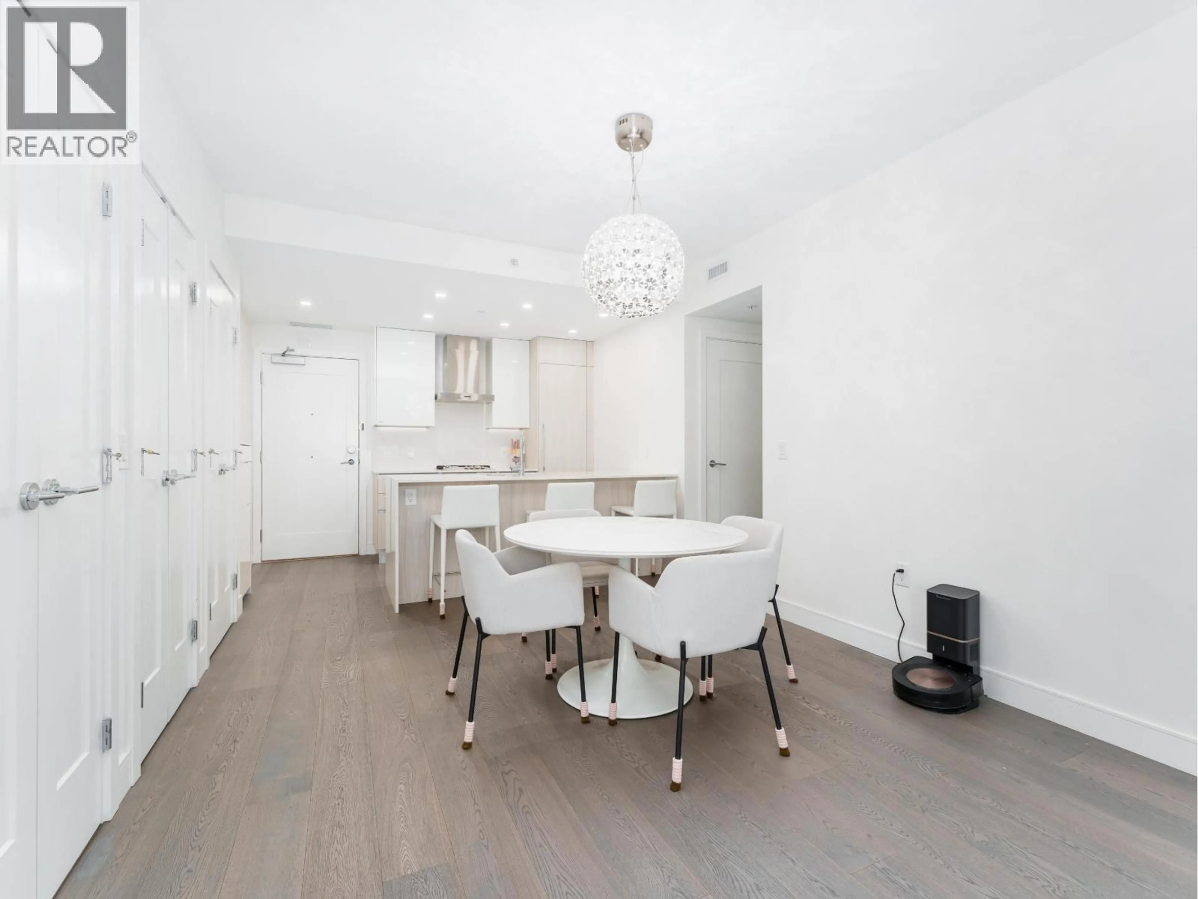 Open concept kitchen, unknown for 306 - 477 59TH AVENUE, Vancouver British Columbia V5X1X4