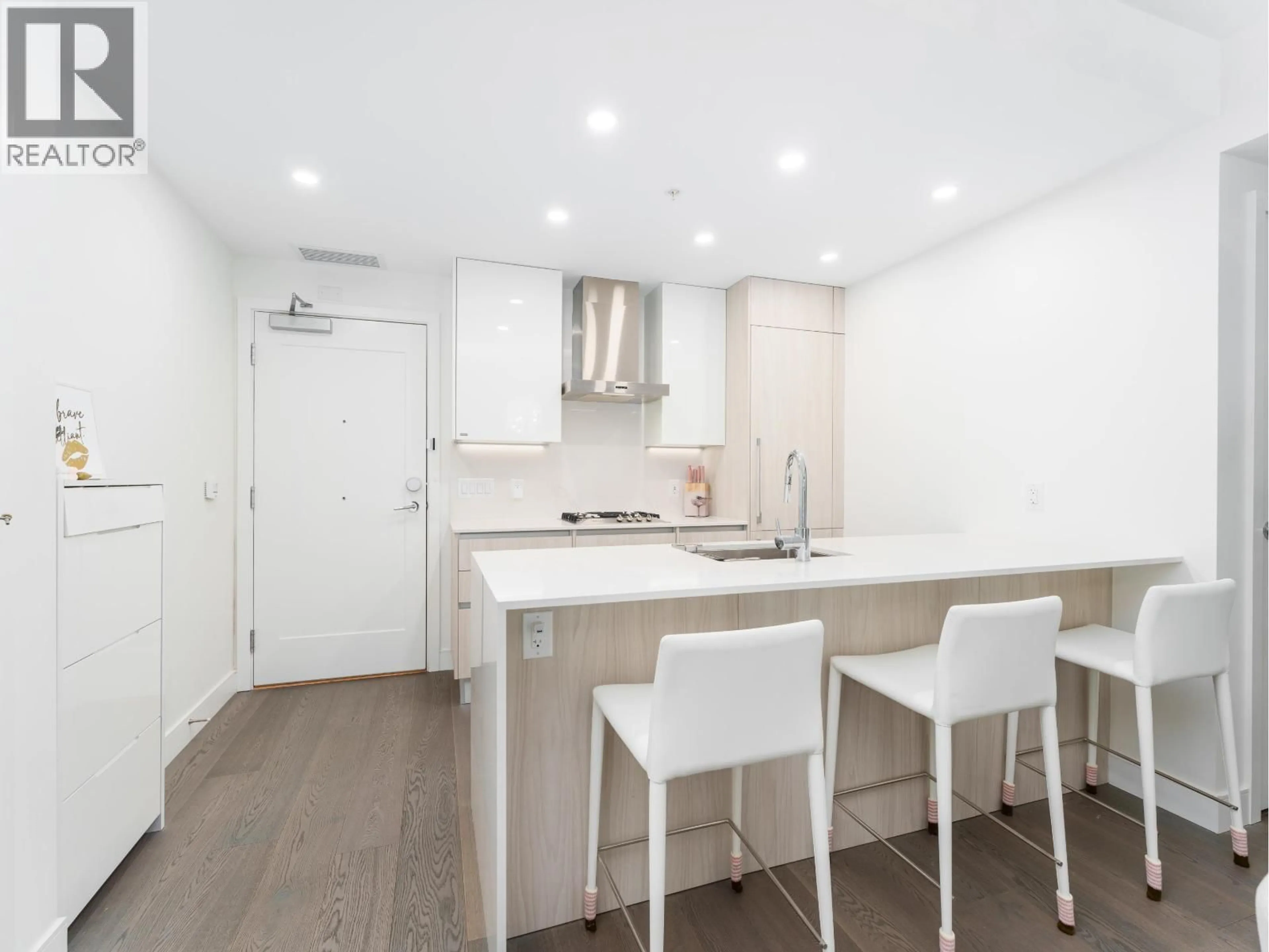 Open concept kitchen, unknown for 306 - 477 59TH AVENUE, Vancouver British Columbia V5X1X4