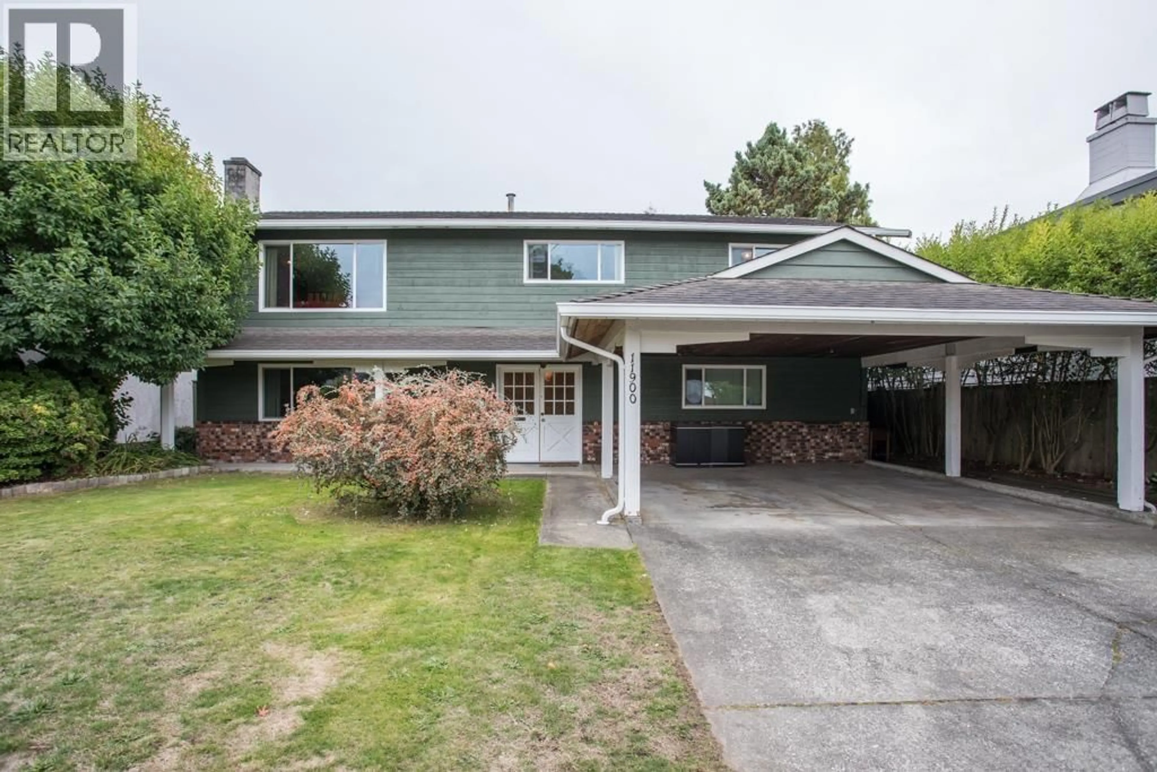 Home with vinyl exterior material, street for 11900 DEWSBURY DRIVE, Richmond British Columbia V6X2Y7
