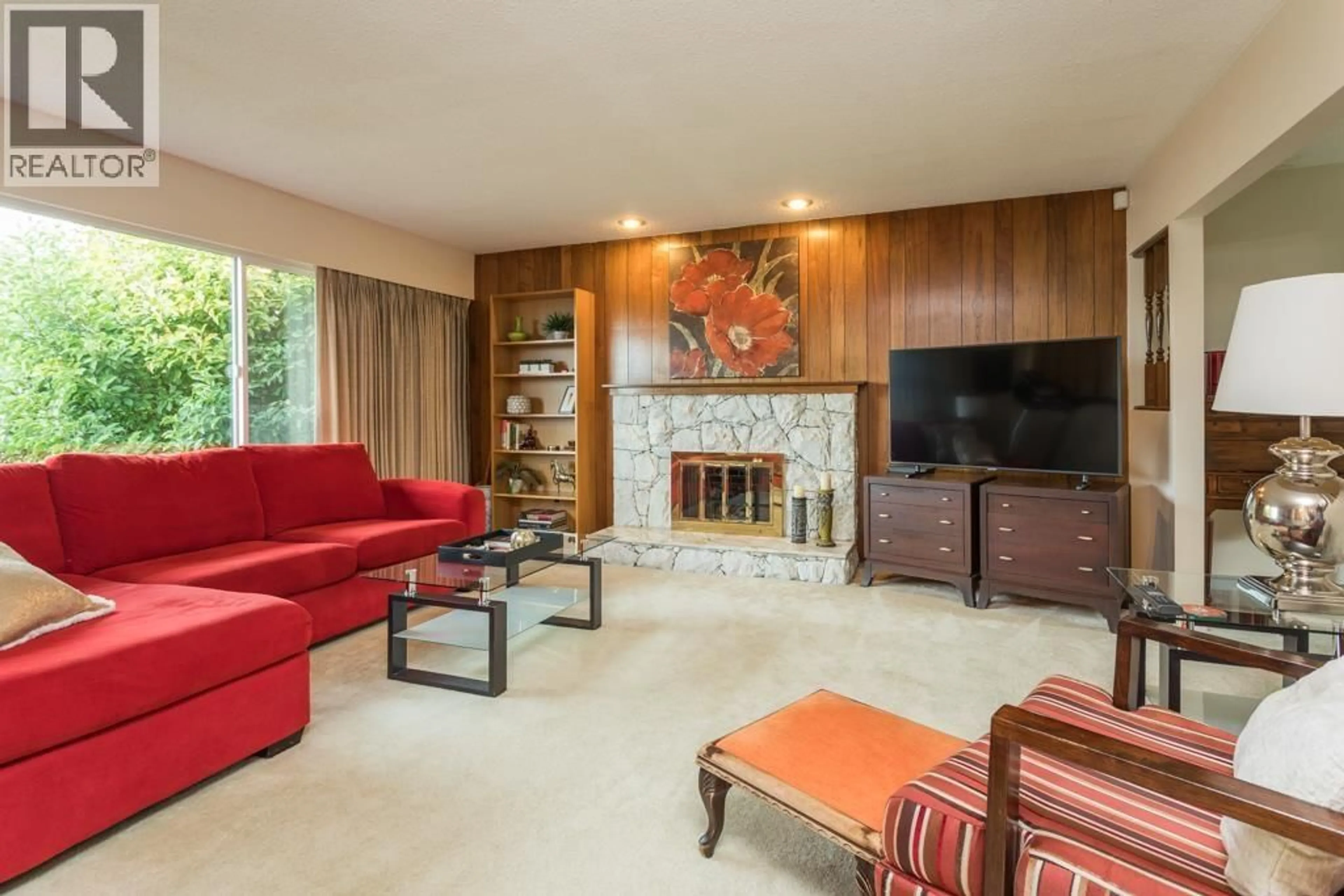 Living room with furniture, unknown for 11900 DEWSBURY DRIVE, Richmond British Columbia V6X2Y7