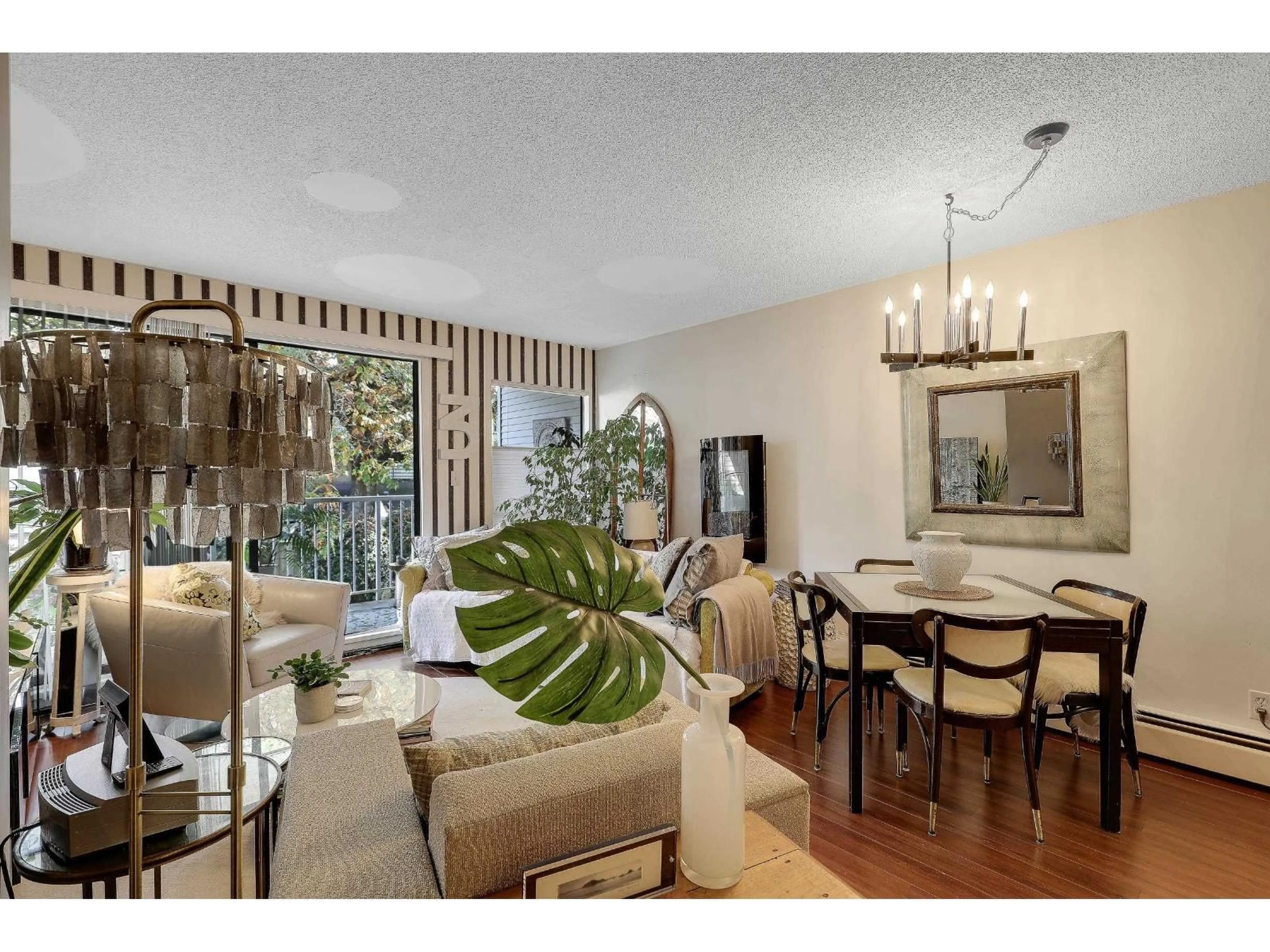Living room with furniture, wood/laminate floor for 9 - 17700 60, Surrey British Columbia V3S1V2