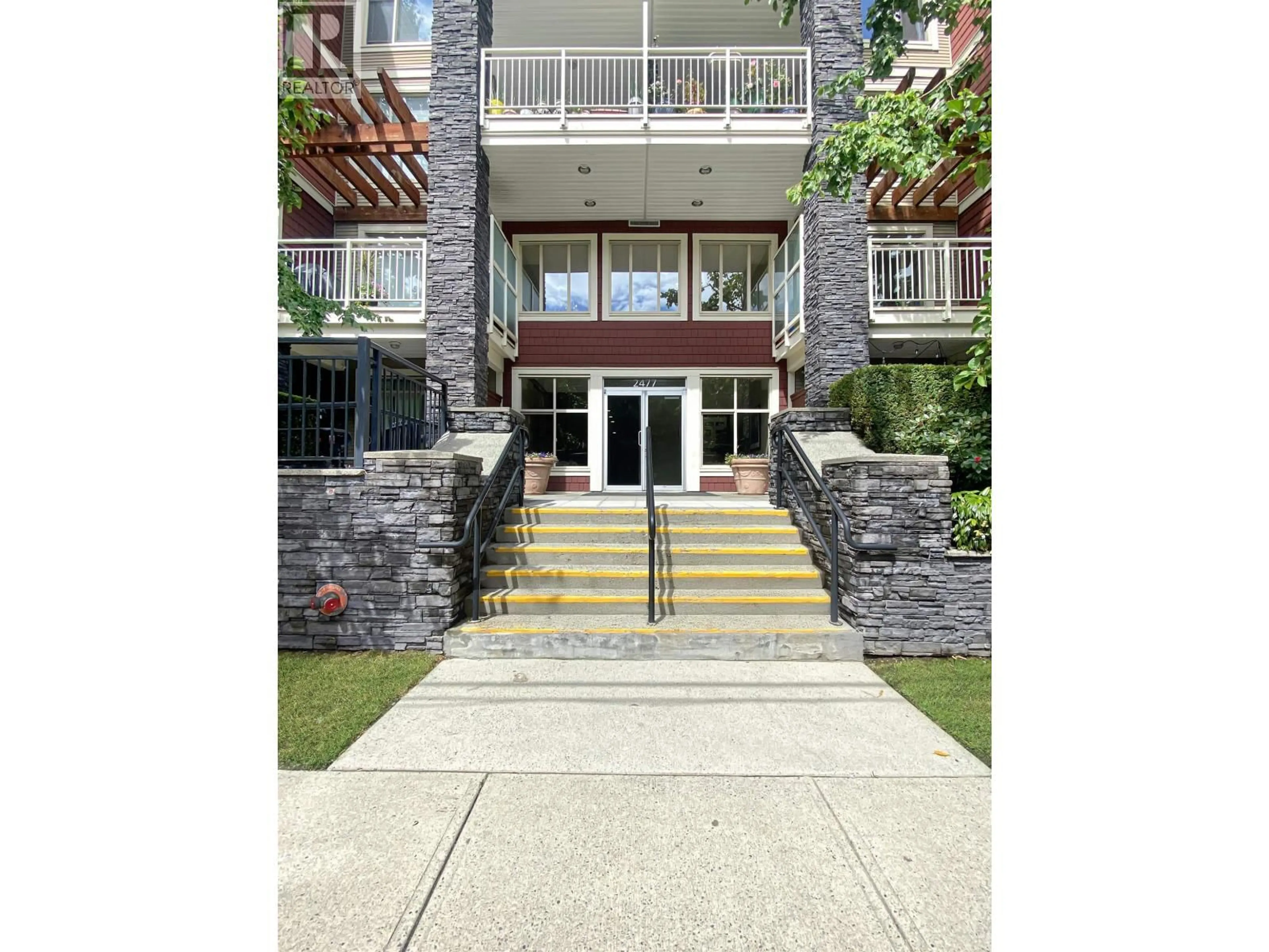 Unknown for 102 - 2477 KELLY AVENUE, Port Coquitlam British Columbia V3C0B3
